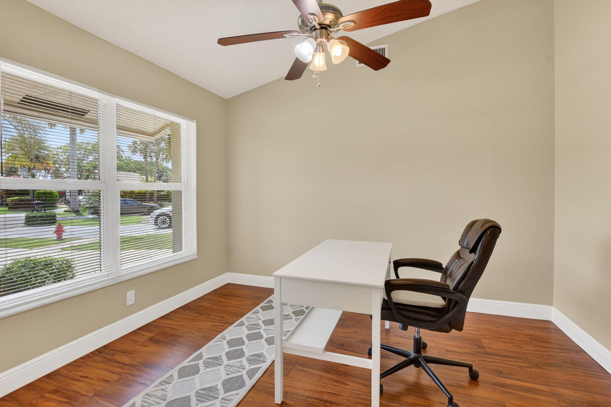 10065 Camelback, Boca Raton FL 33498