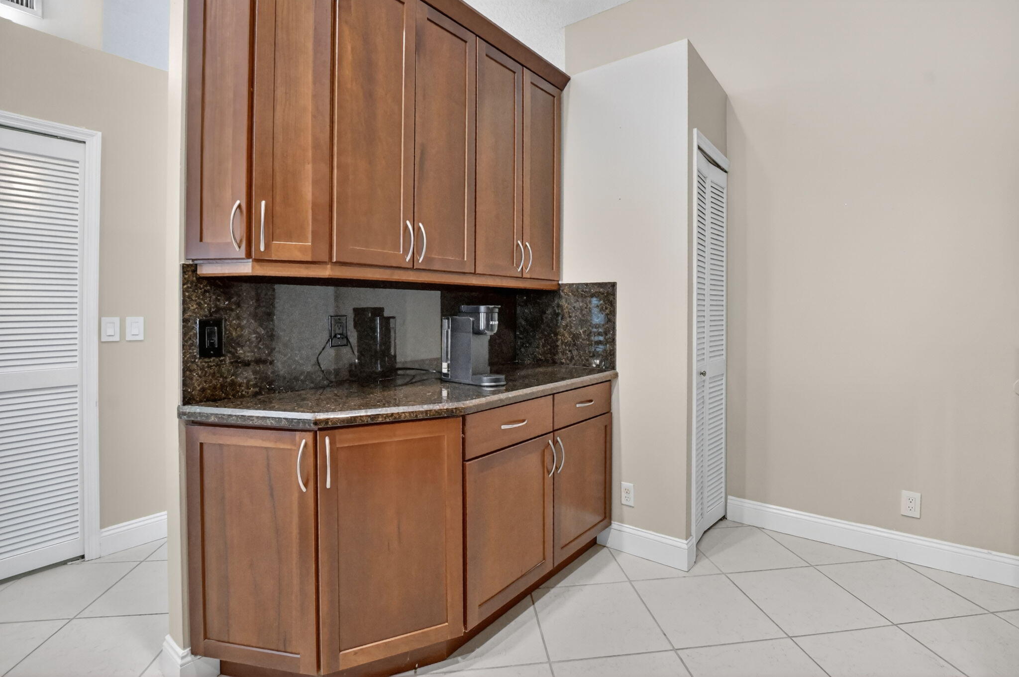 10065 Camelback, Boca Raton FL 33498