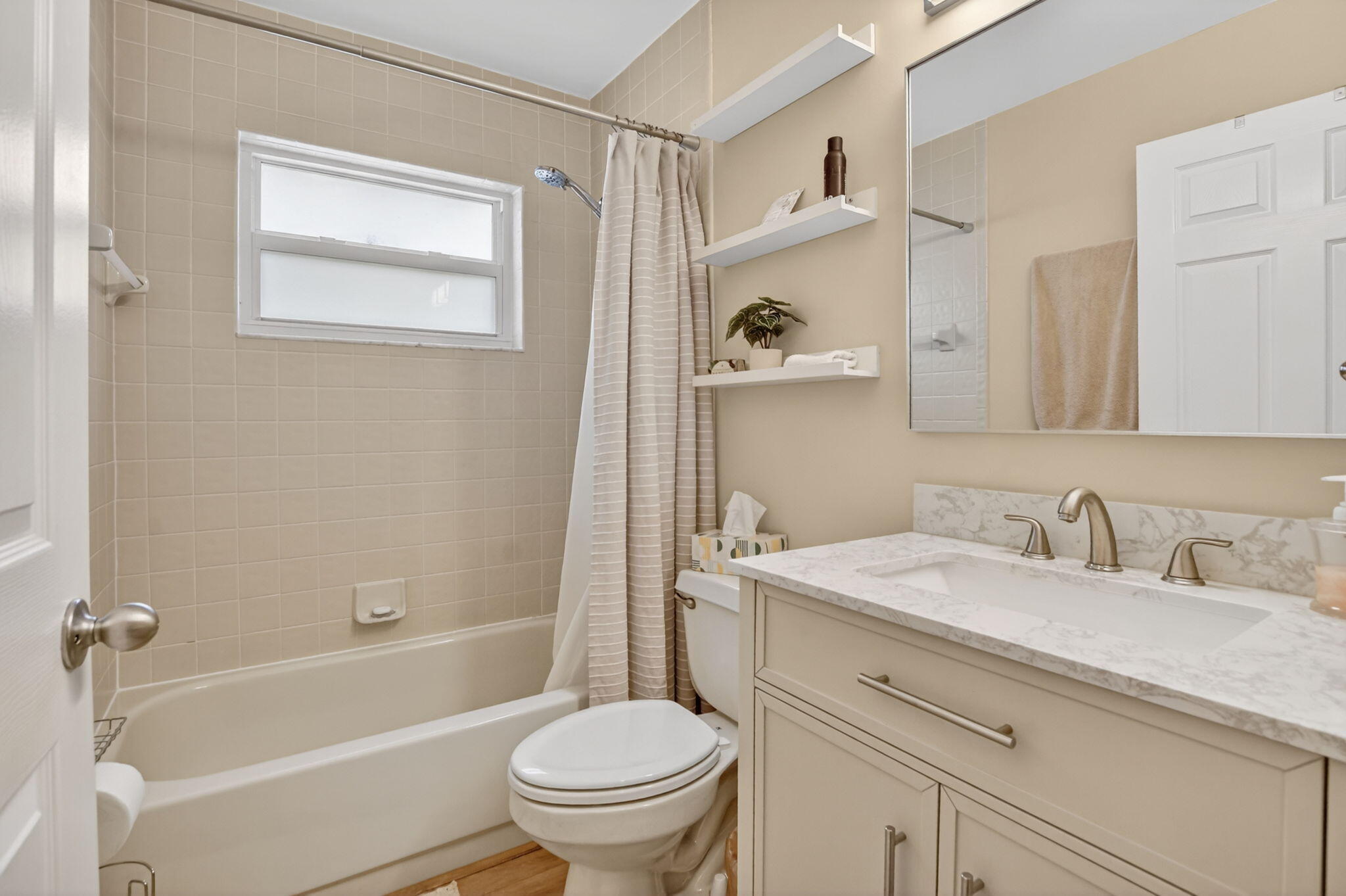 10065 Camelback, Boca Raton FL 33498
