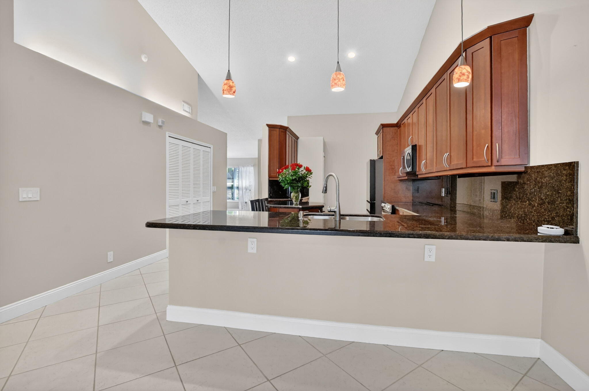 10065 Camelback, Boca Raton FL 33498
