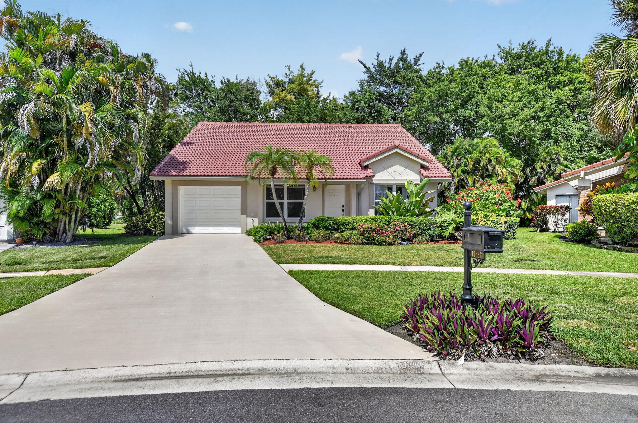 10065 Camelback, Boca Raton FL 33498