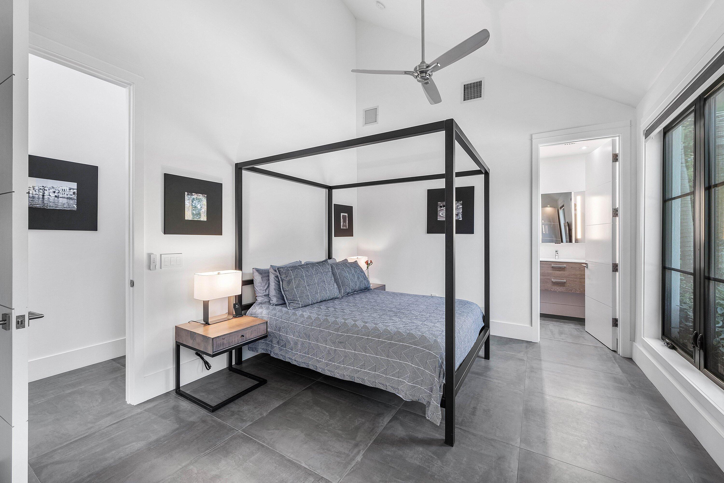 1275 N Swinton, Delray Beach FL 33444