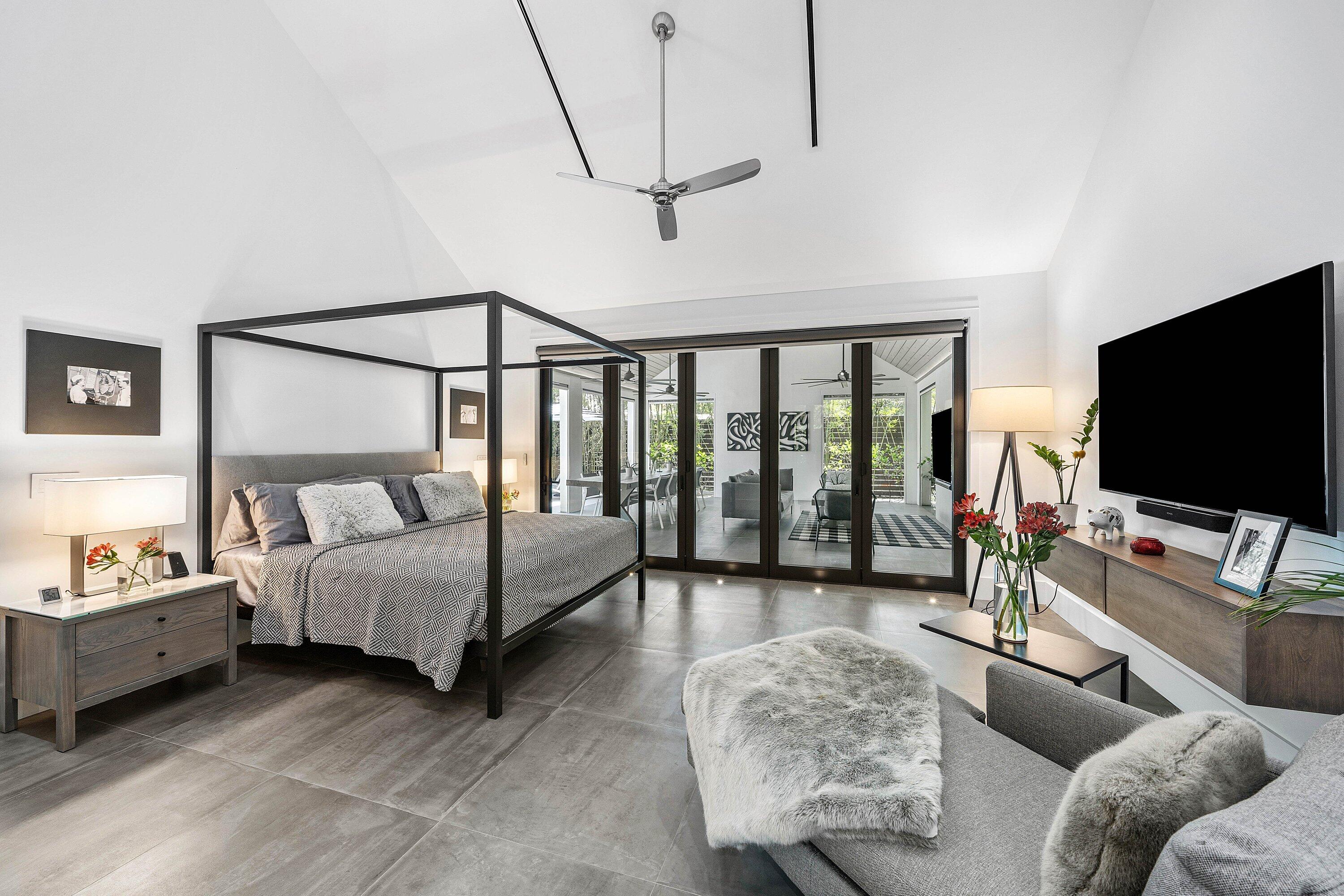 1275 N Swinton, Delray Beach FL 33444