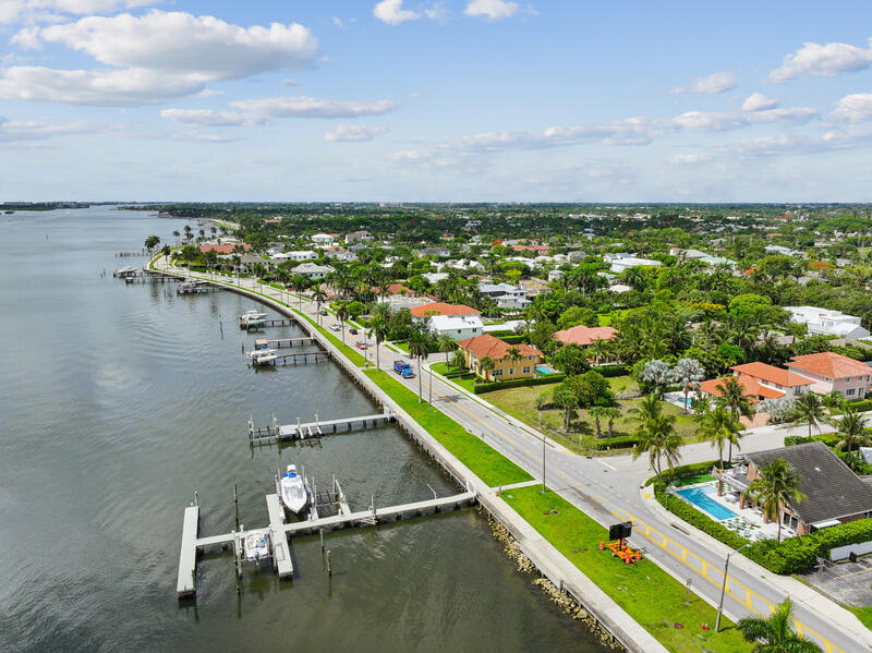 125 Worth, West Palm Beach FL 33405