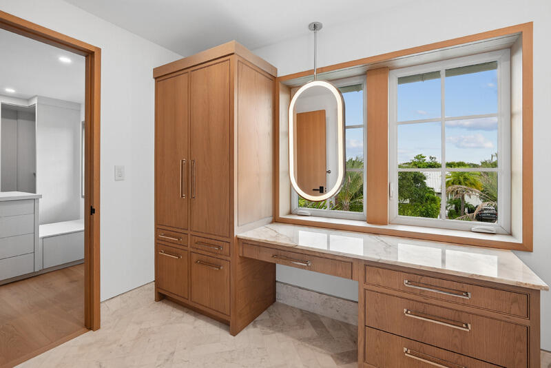 125 Worth, West Palm Beach FL 33405