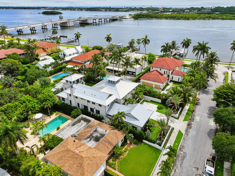 125 Worth, West Palm Beach FL 33405