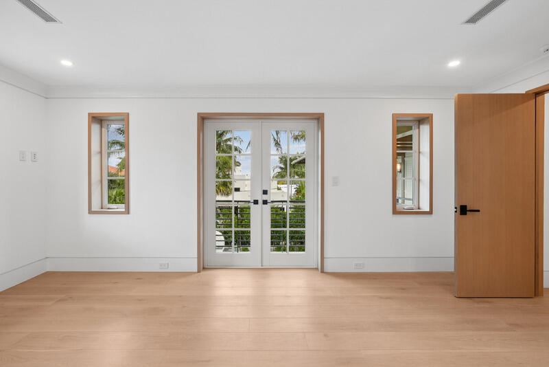 125 Worth, West Palm Beach FL 33405