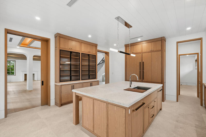 125 Worth, West Palm Beach FL 33405