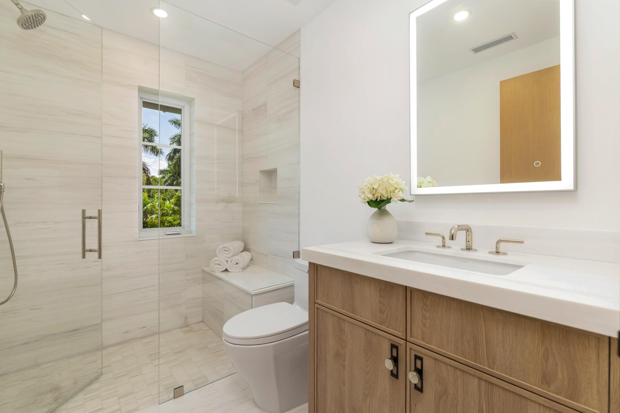 125 Worth, West Palm Beach FL 33405