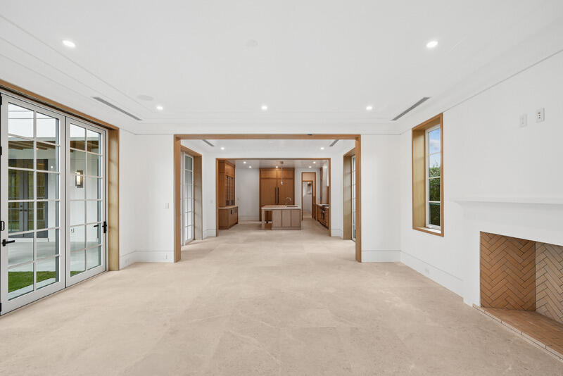 125 Worth, West Palm Beach FL 33405