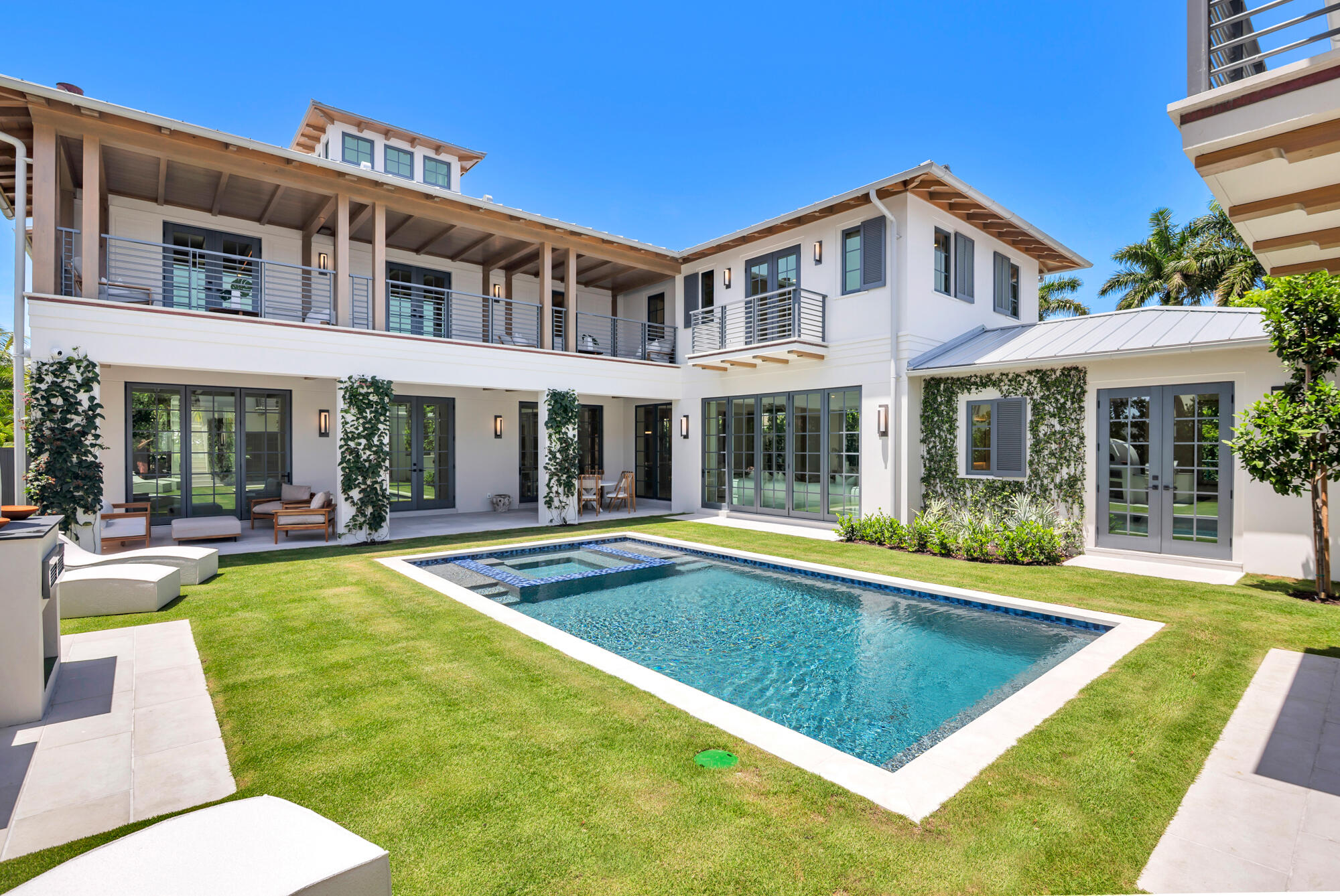 125 Worth, West Palm Beach FL 33405