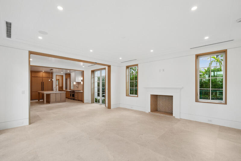 125 Worth, West Palm Beach FL 33405