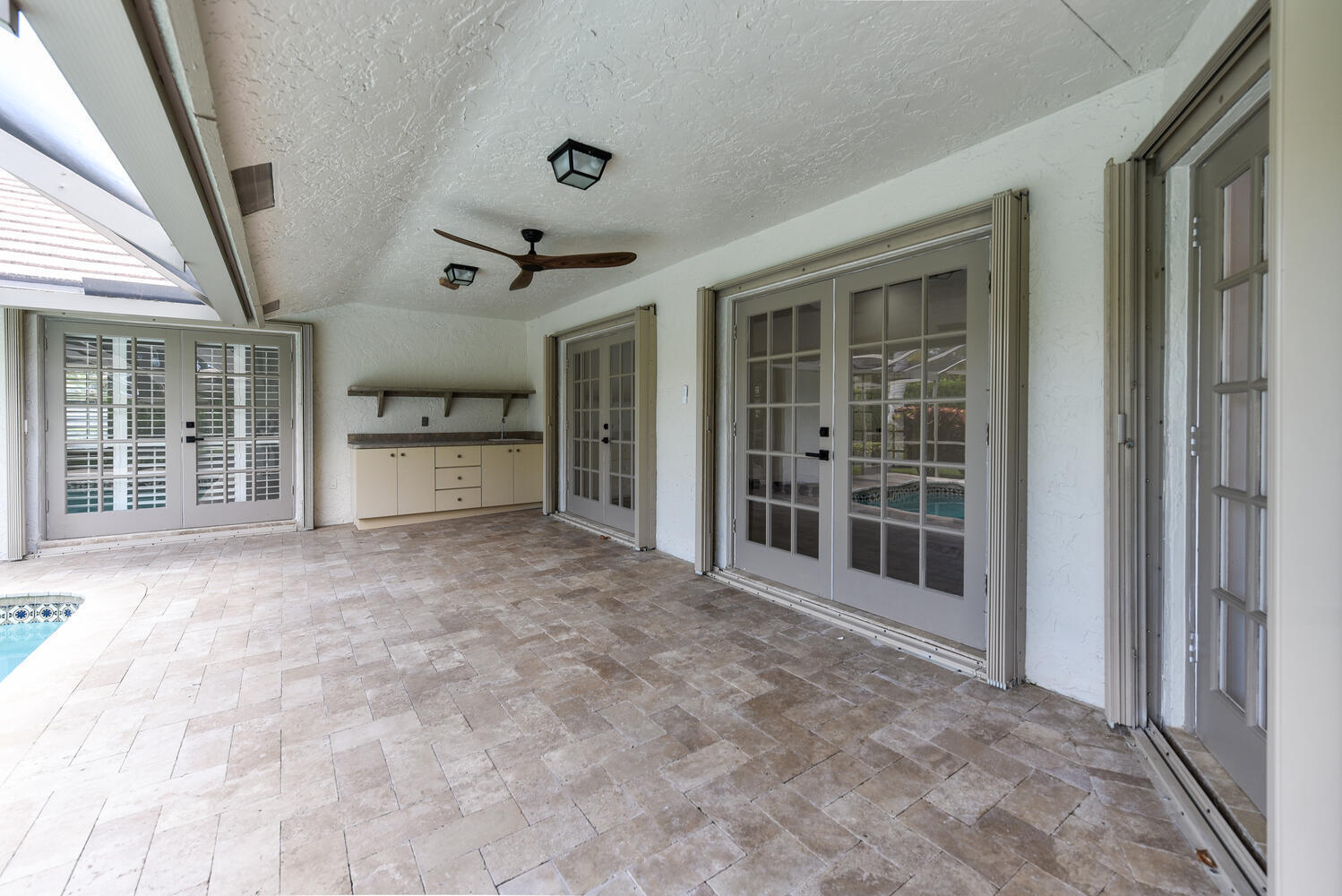 3185 St James, Boca Raton FL 33434