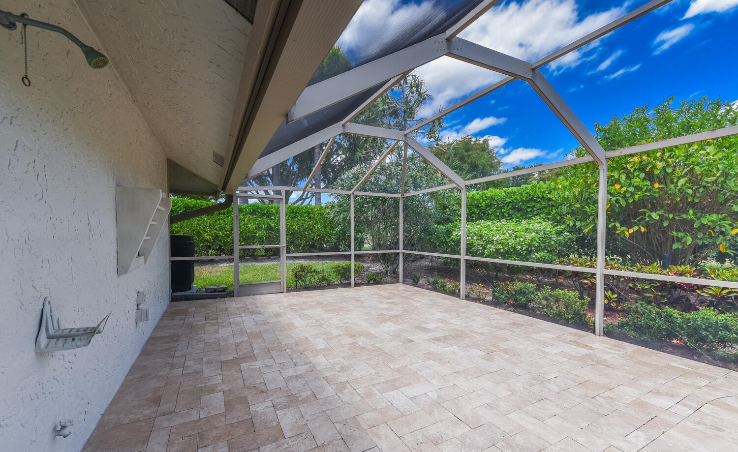 3185 St James, Boca Raton FL 33434