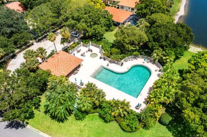 146 Lost Bridge, Palm Beach Gardens FL 33410