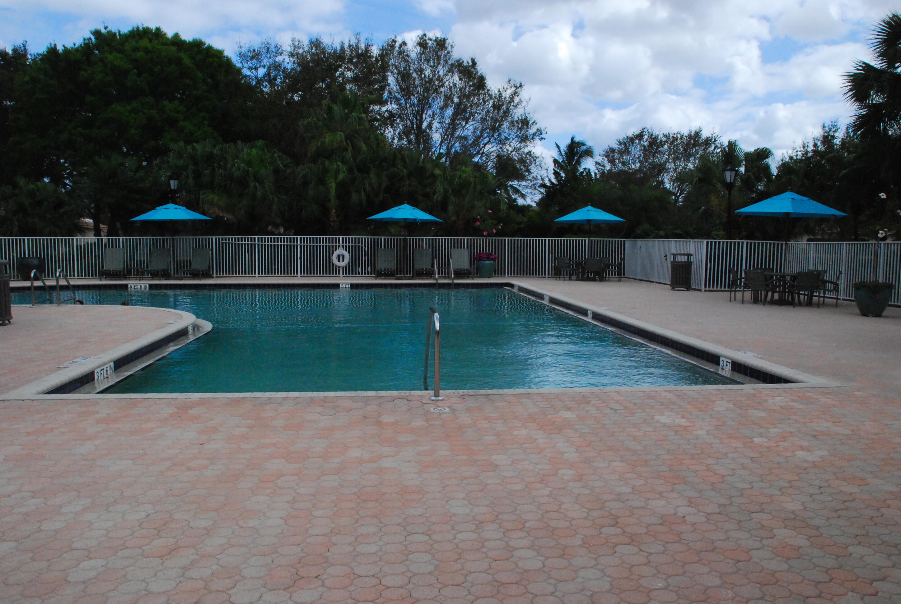 146 Lost Bridge, Palm Beach Gardens FL 33410