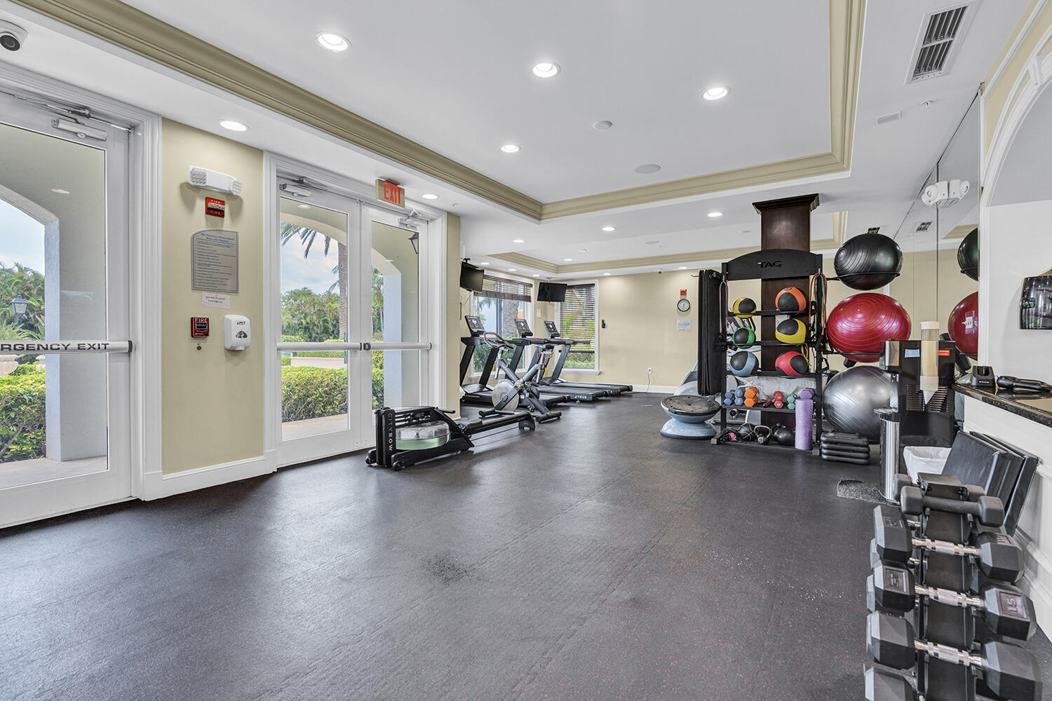 802 W Windward #217, Lantana FL 33462