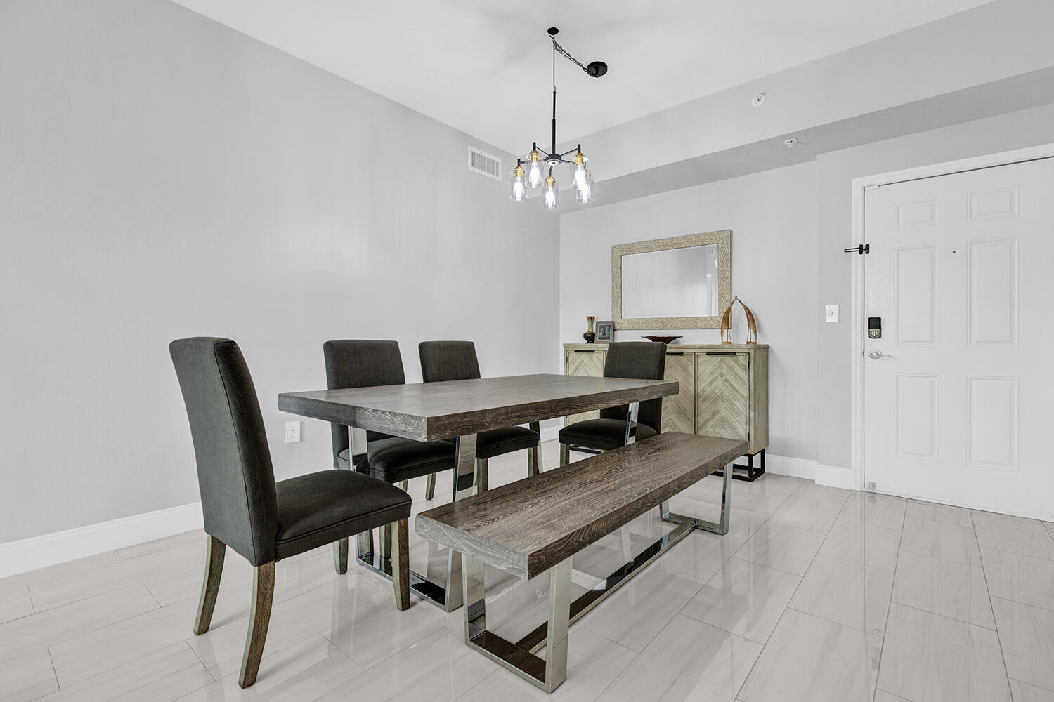 802 W Windward #217, Lantana FL 33462