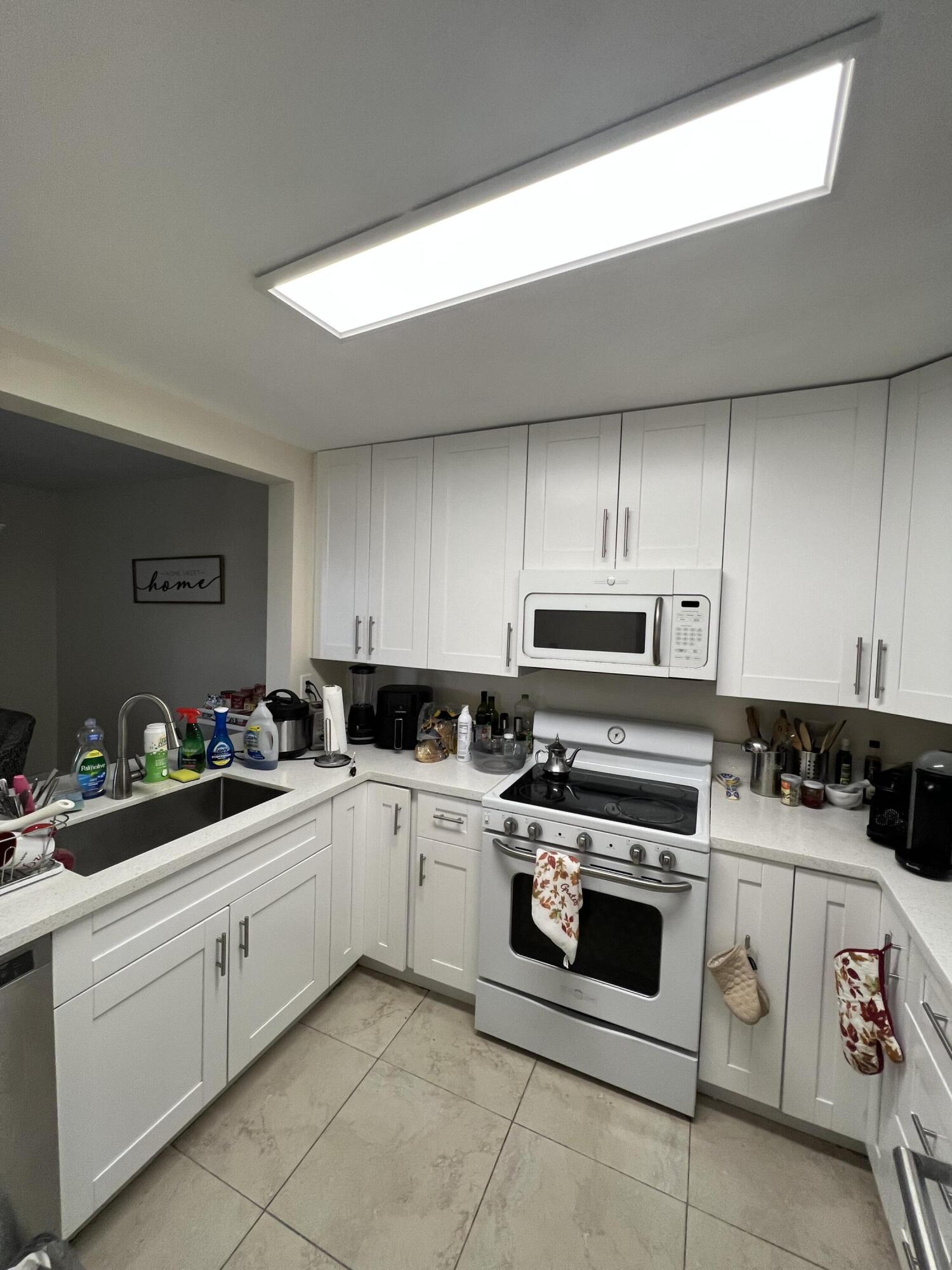7173 Orange #118b, Davie FL 33314