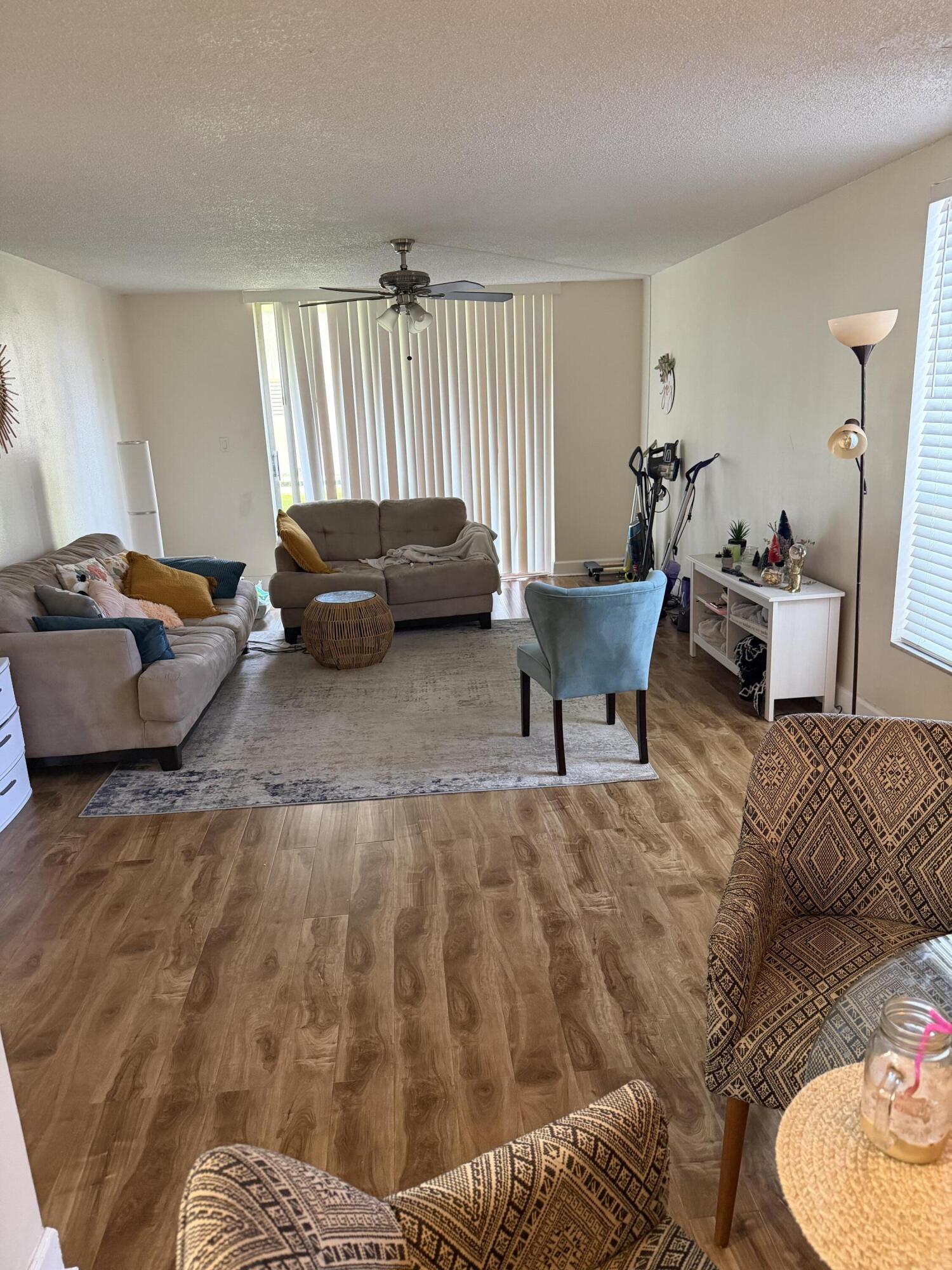 7173 Orange #118b, Davie FL 33314