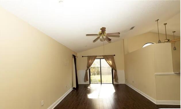 915 Buttonwood, North Lauderdale FL 33068
