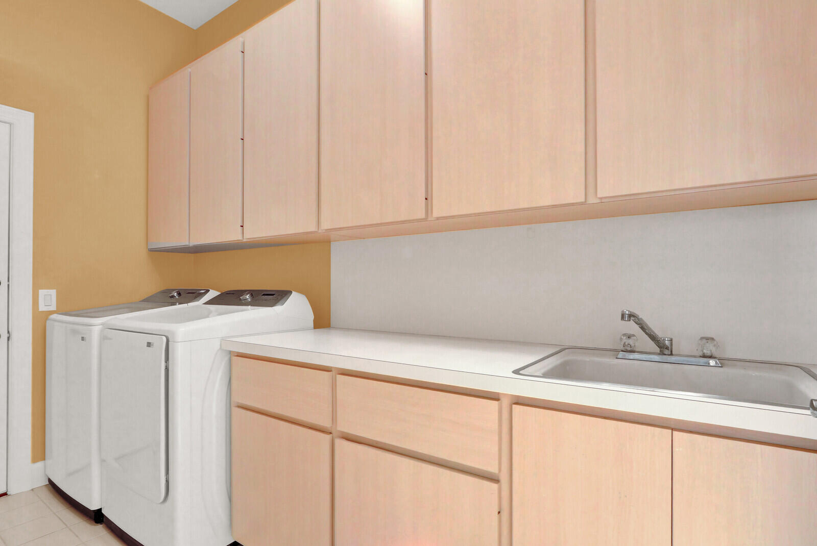 288 Sussex, Jupiter FL 33458