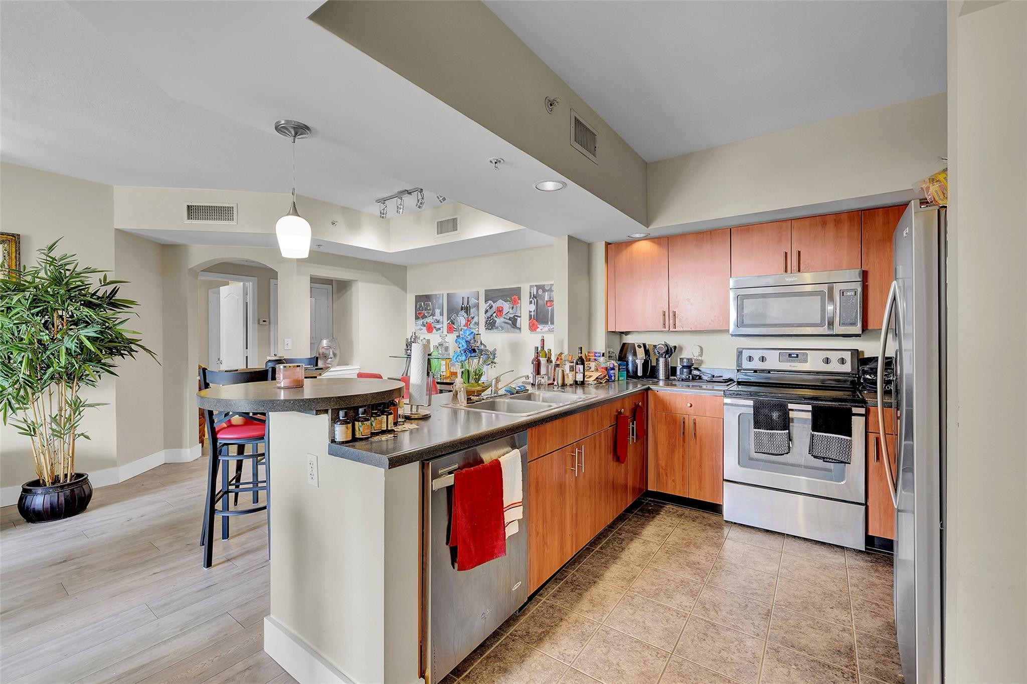 110 N Federal #815, Fort Lauderdale FL 33301