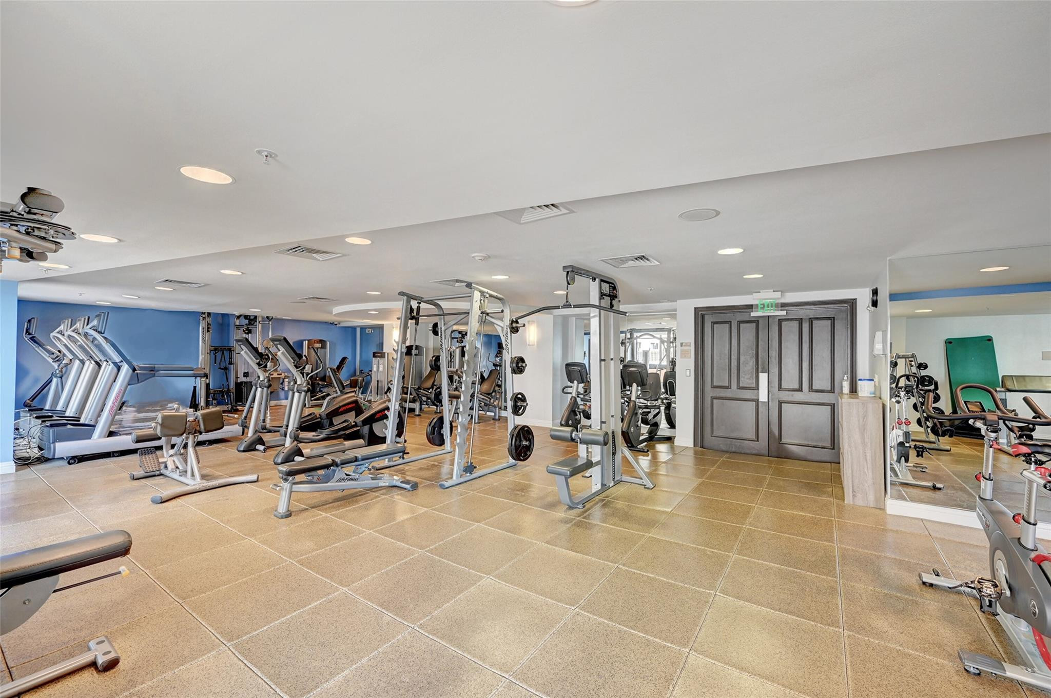 110 N Federal #815, Fort Lauderdale FL 33301
