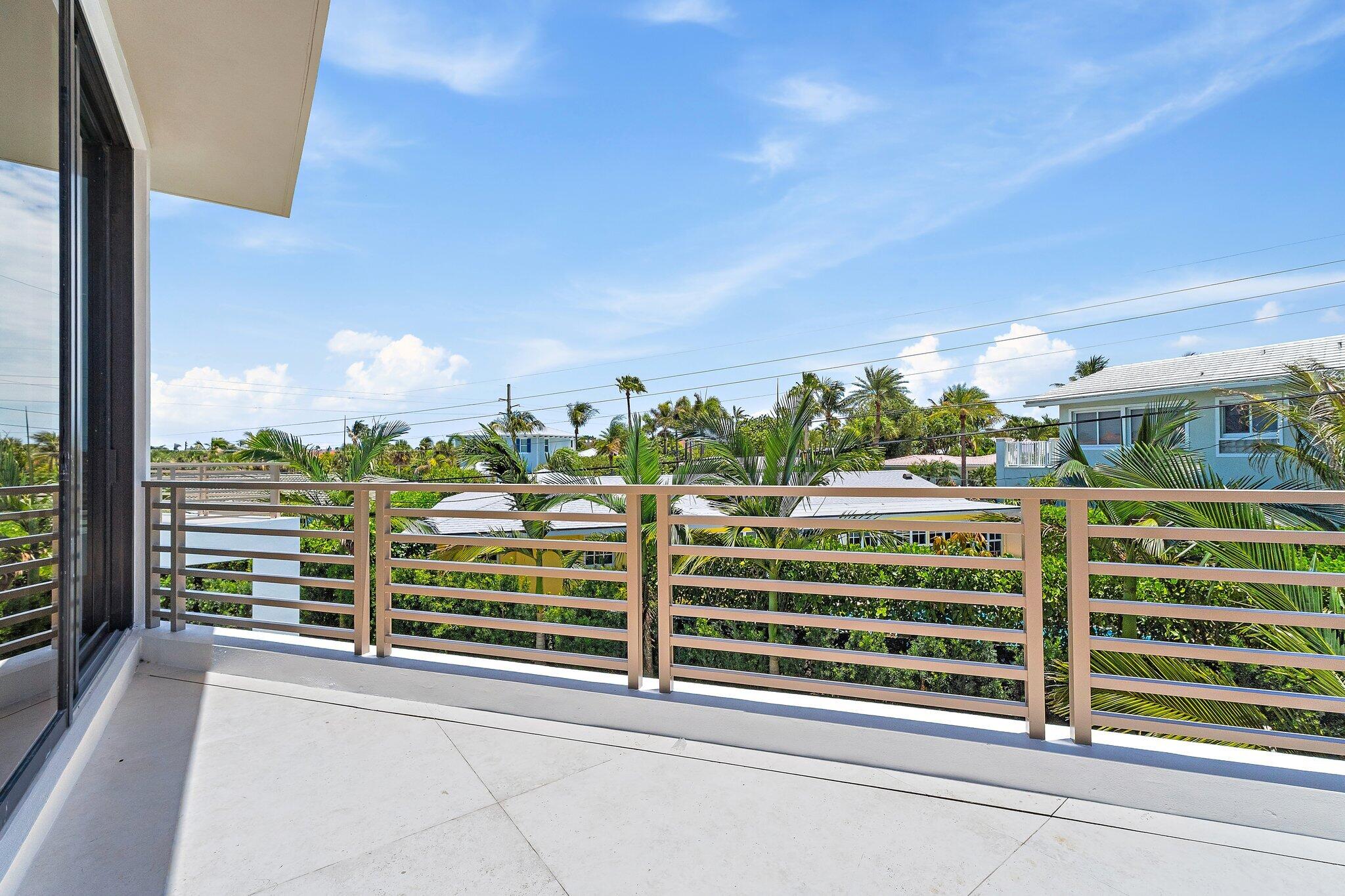 390 Jupiter, Juno Beach FL 33408