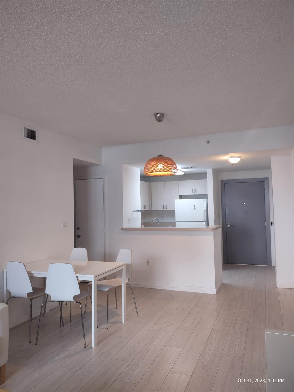 185 SE 14th #711, Miami FL 33131