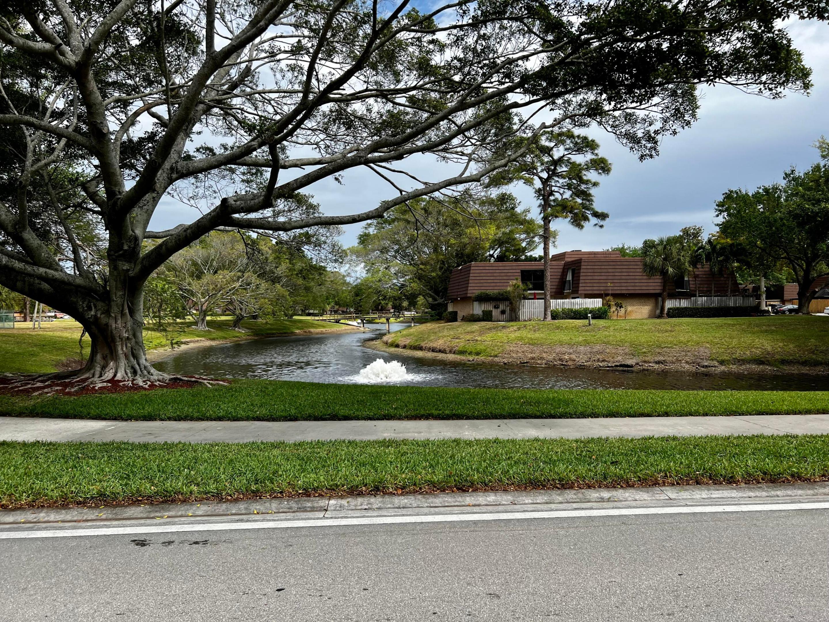 2213 22nd, Palm Beach Gardens FL 33418