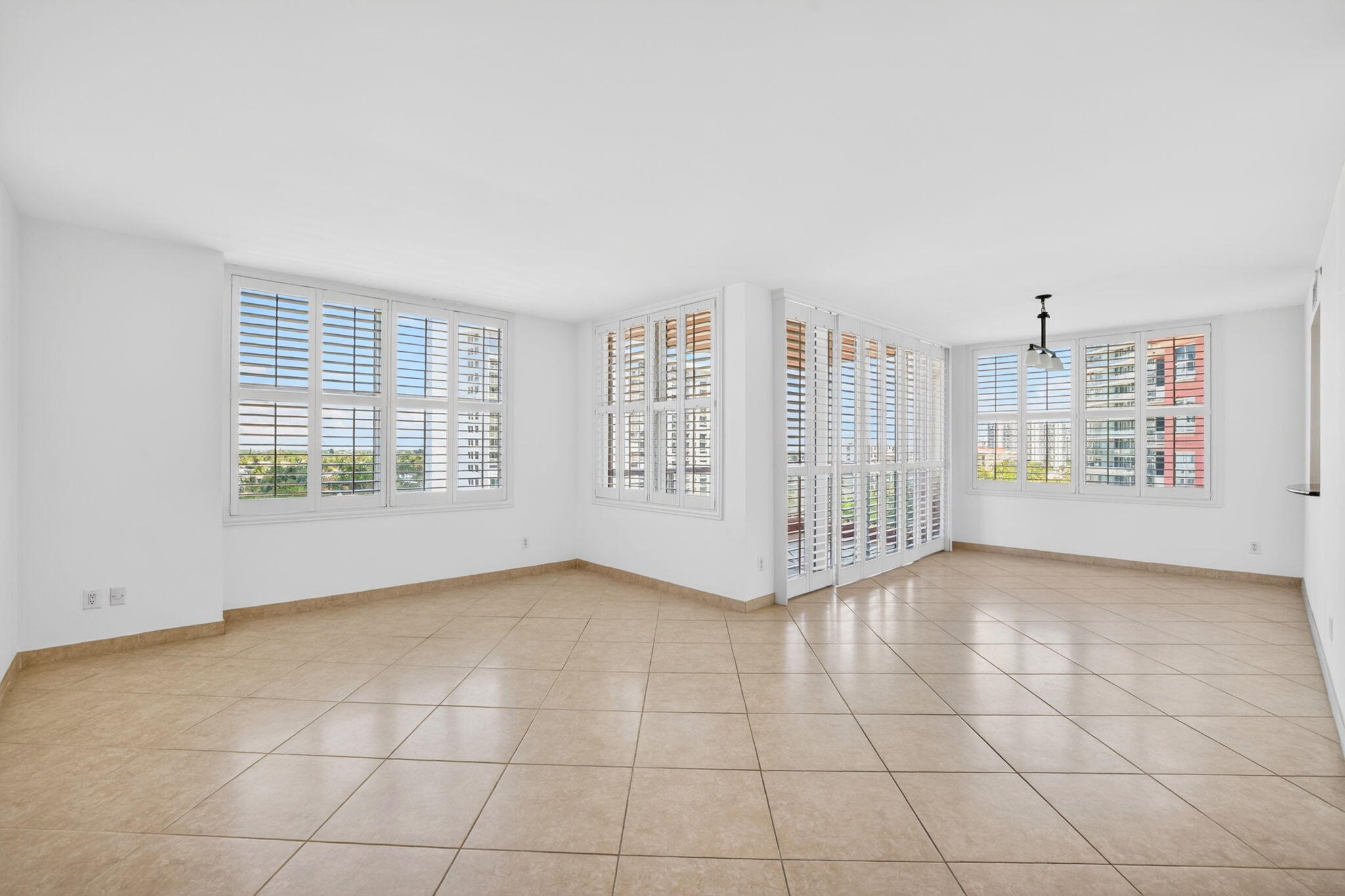 2100 N Ocean #8b, Fort Lauderdale FL 33305