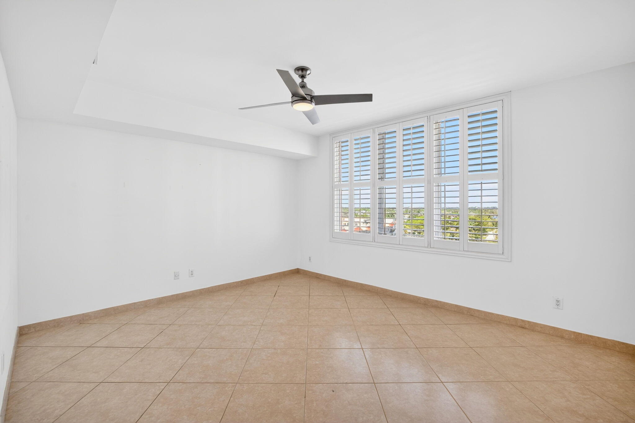 2100 N Ocean #8b, Fort Lauderdale FL 33305