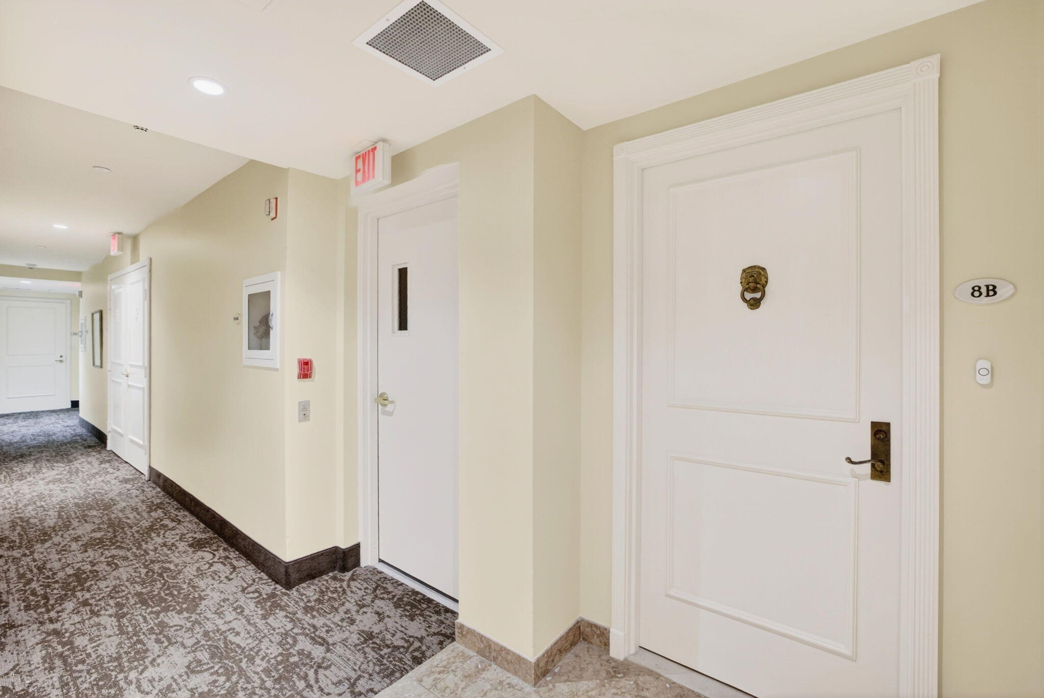 2100 N Ocean #8b, Fort Lauderdale FL 33305