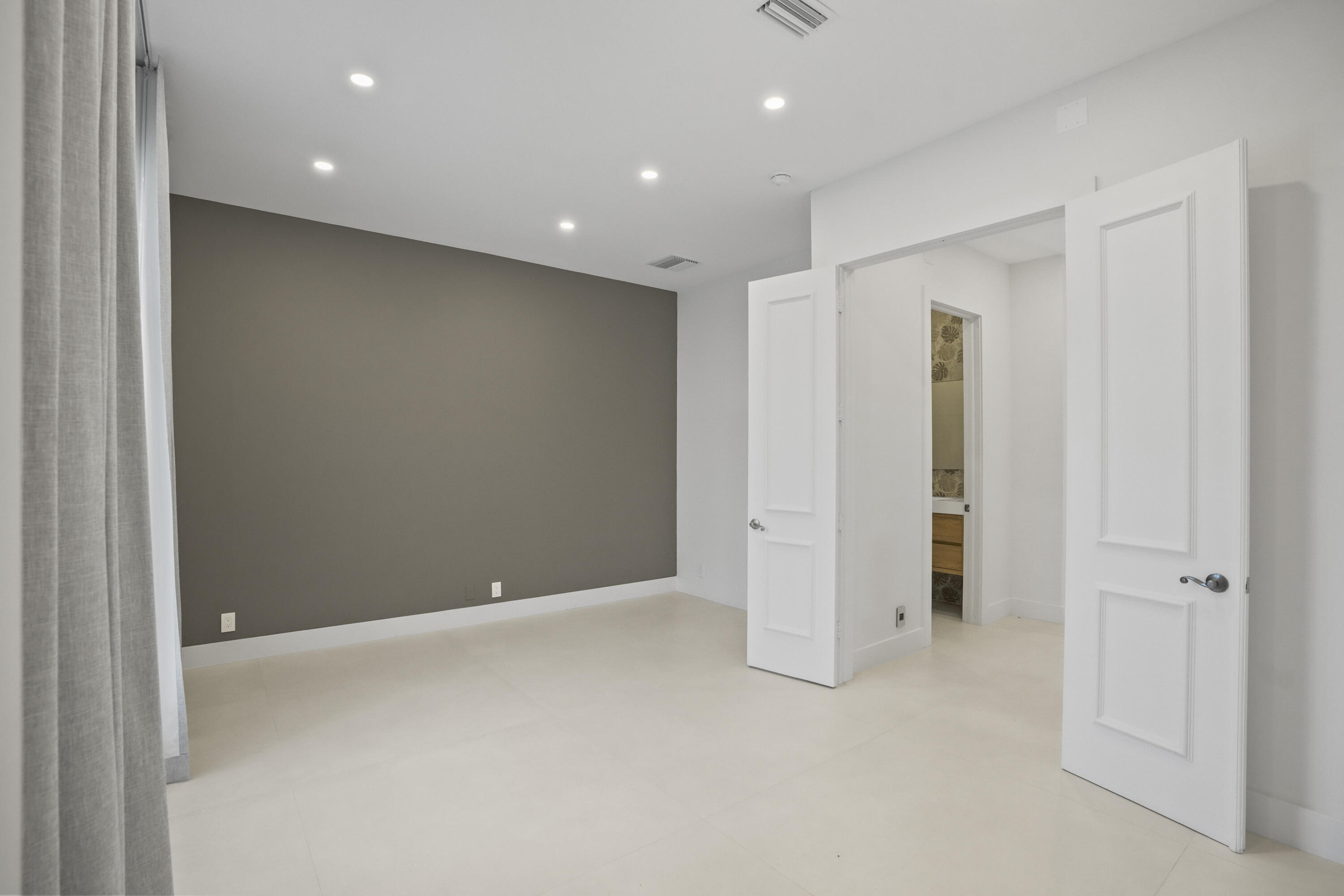 3201 E Stonebrook, Davie FL 33330