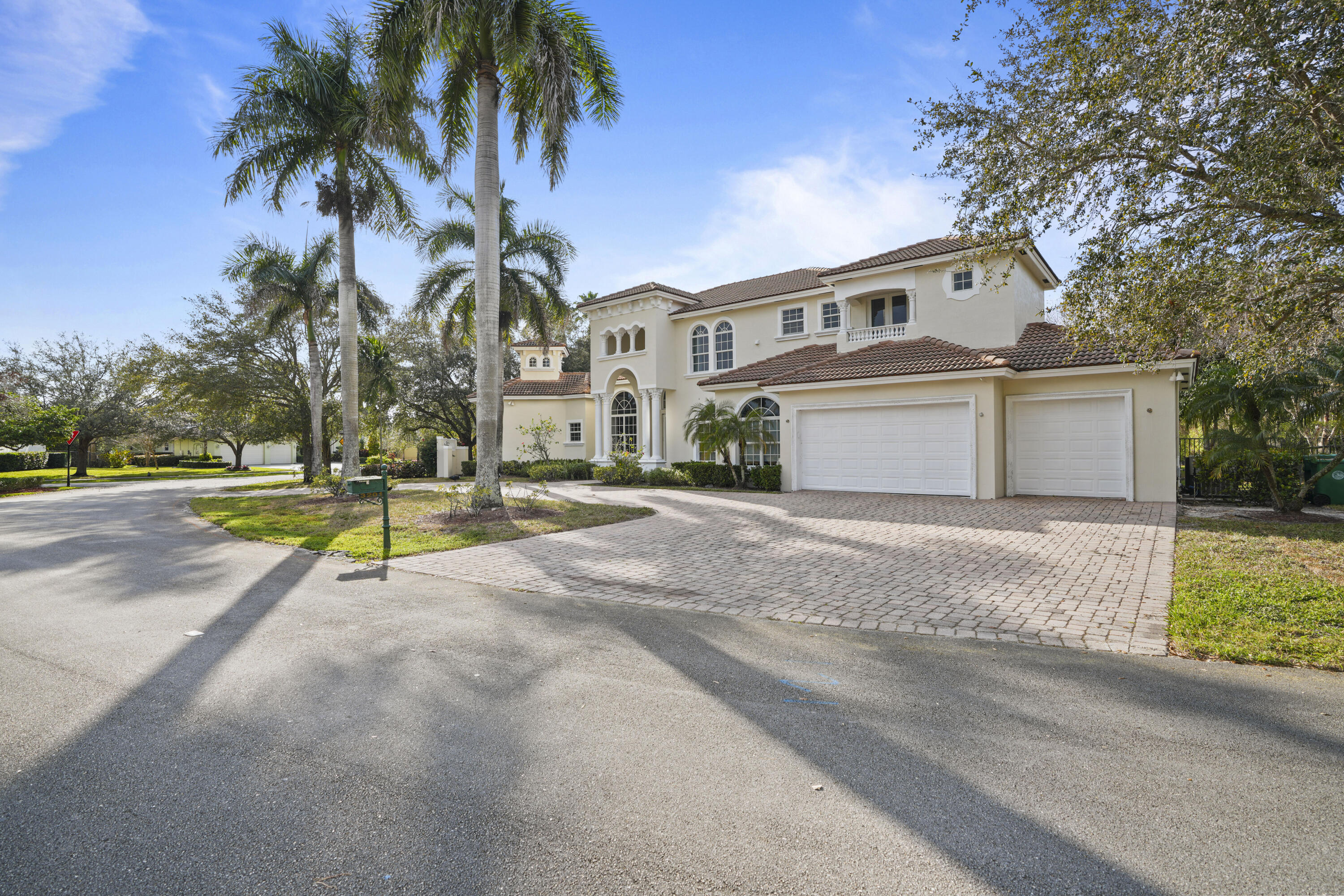 3201 E Stonebrook, Davie FL 33330