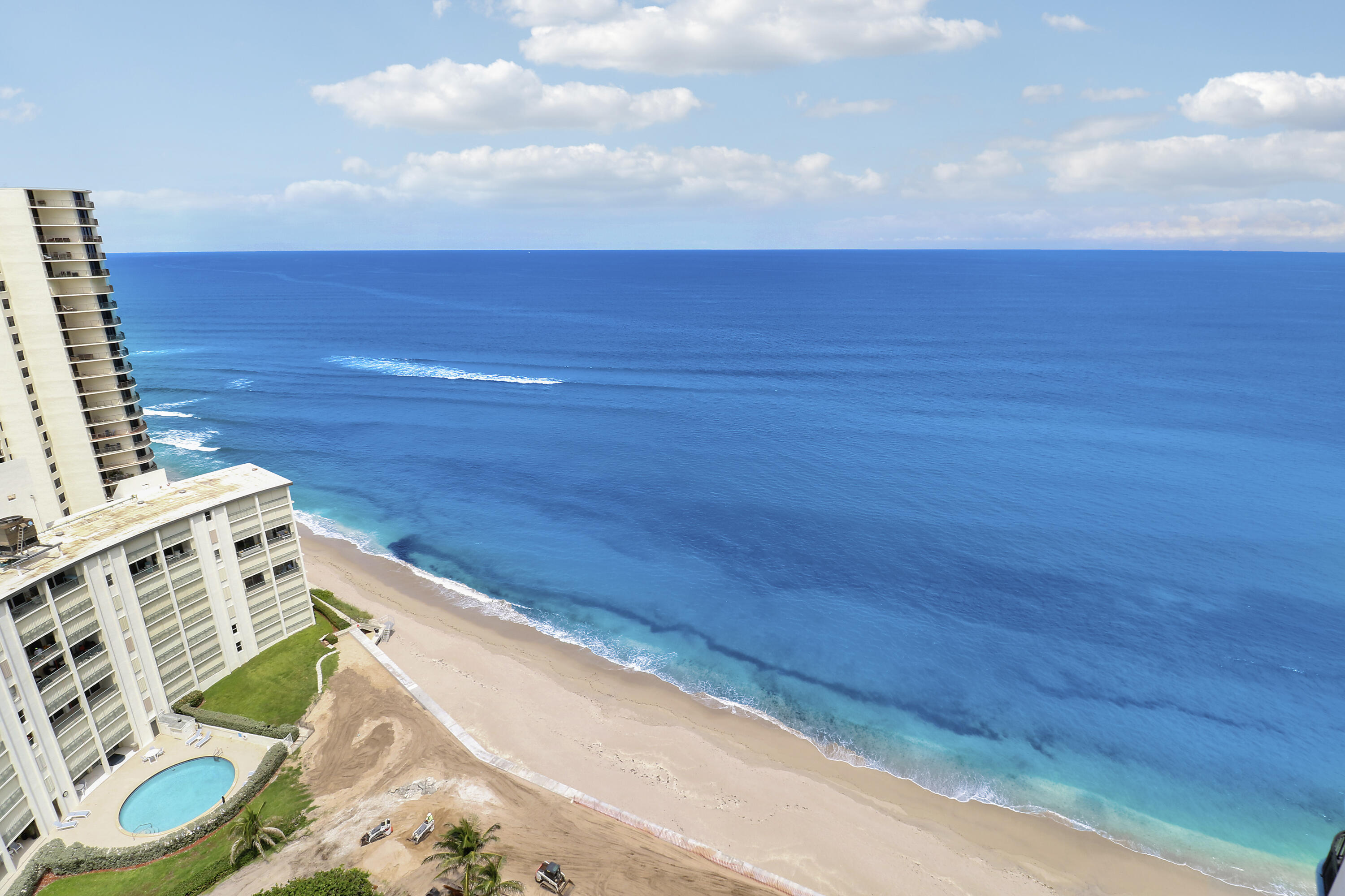 5380 N Ocean #22j, Singer Island FL 33404