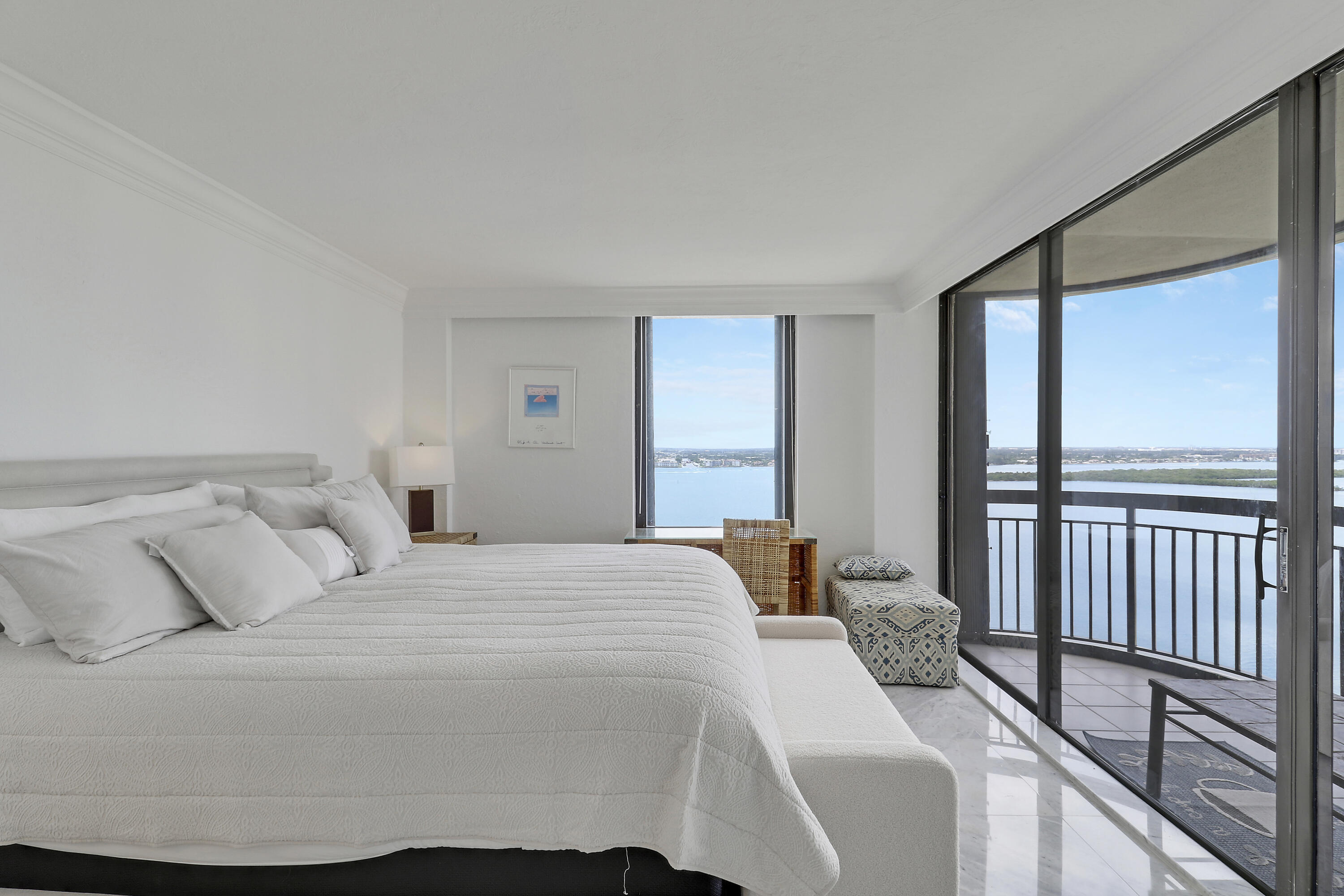 5380 N Ocean #22j, Singer Island FL 33404