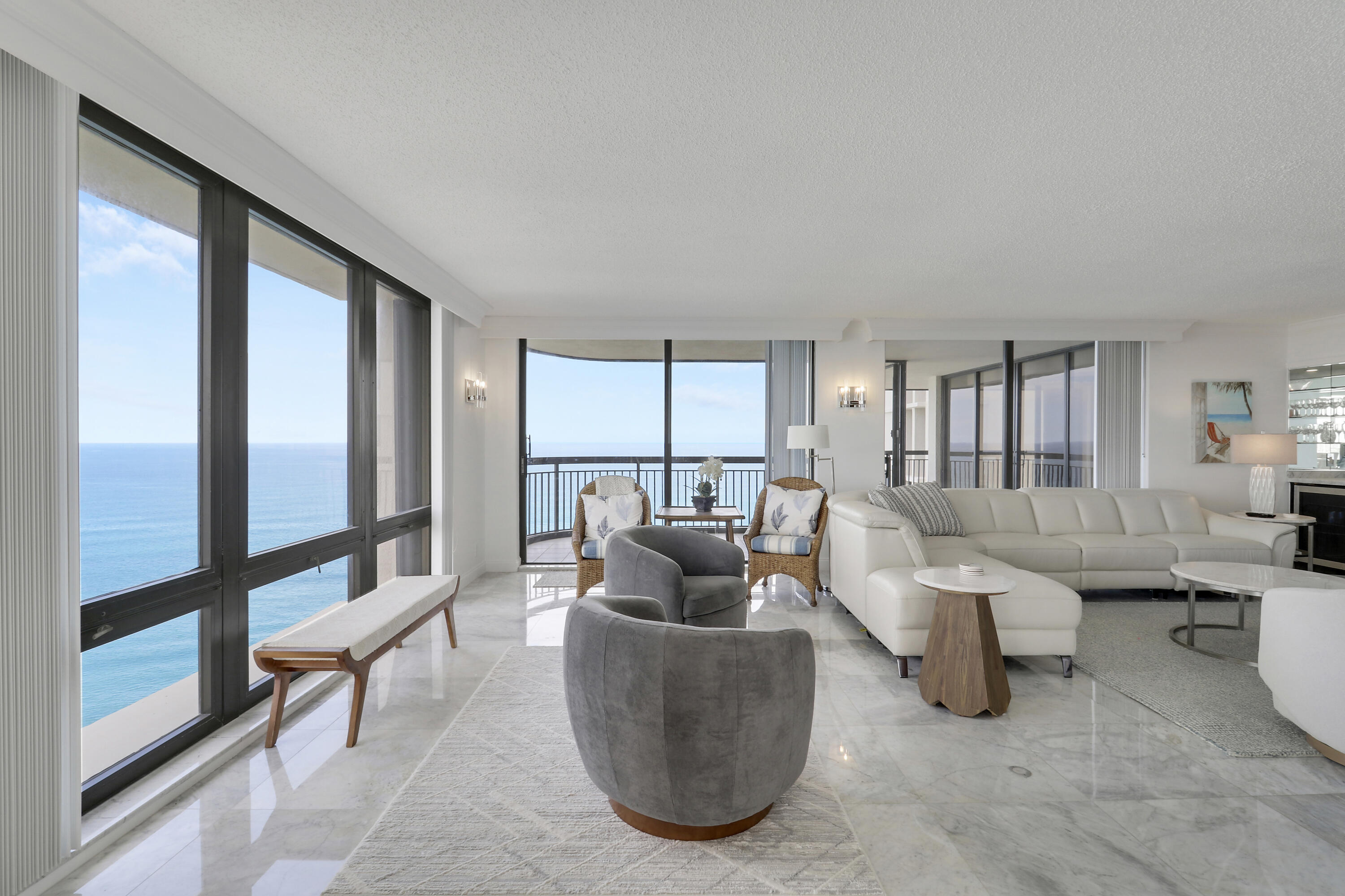 5380 N Ocean #22j, Singer Island FL 33404
