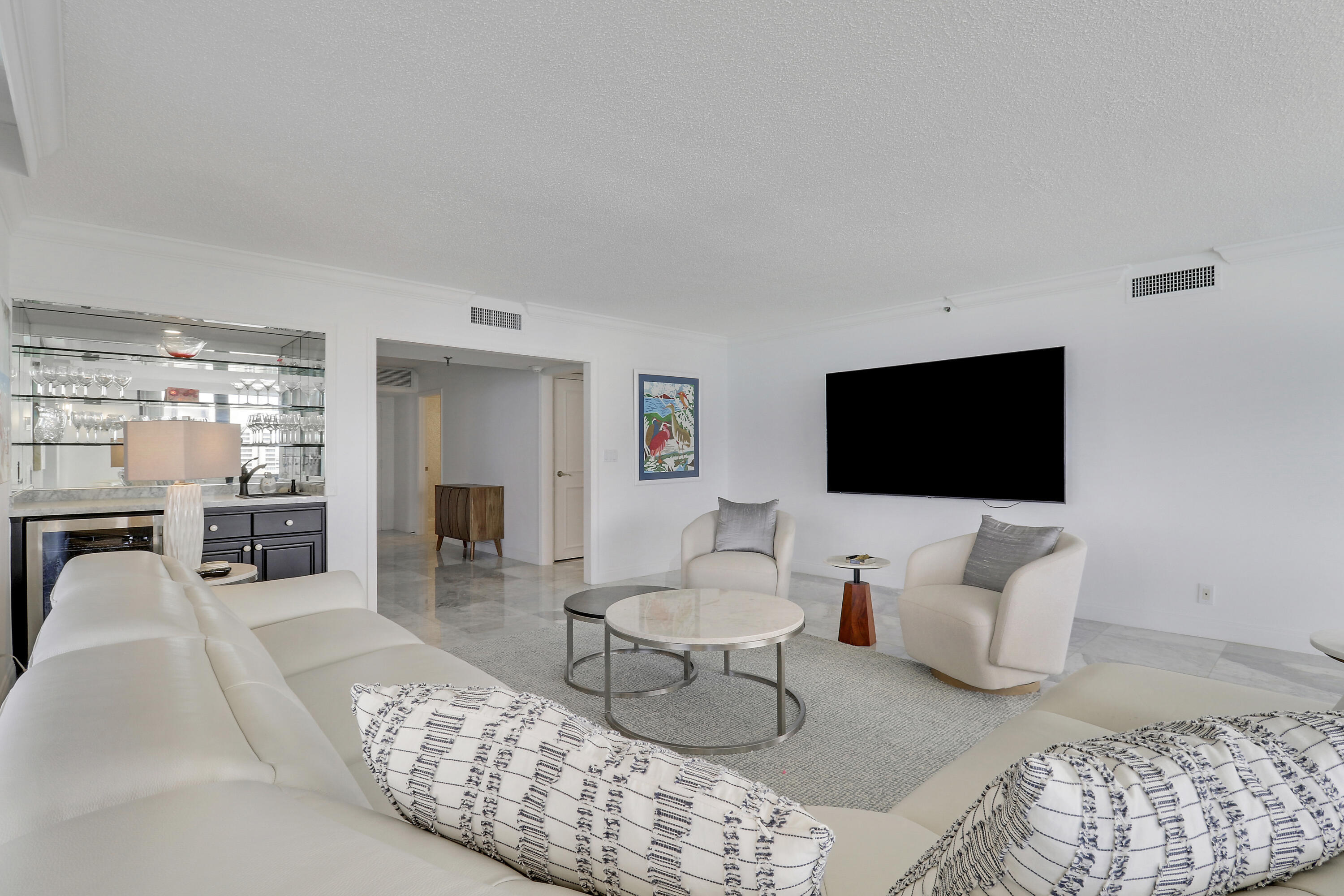 5380 N Ocean #22j, Singer Island FL 33404