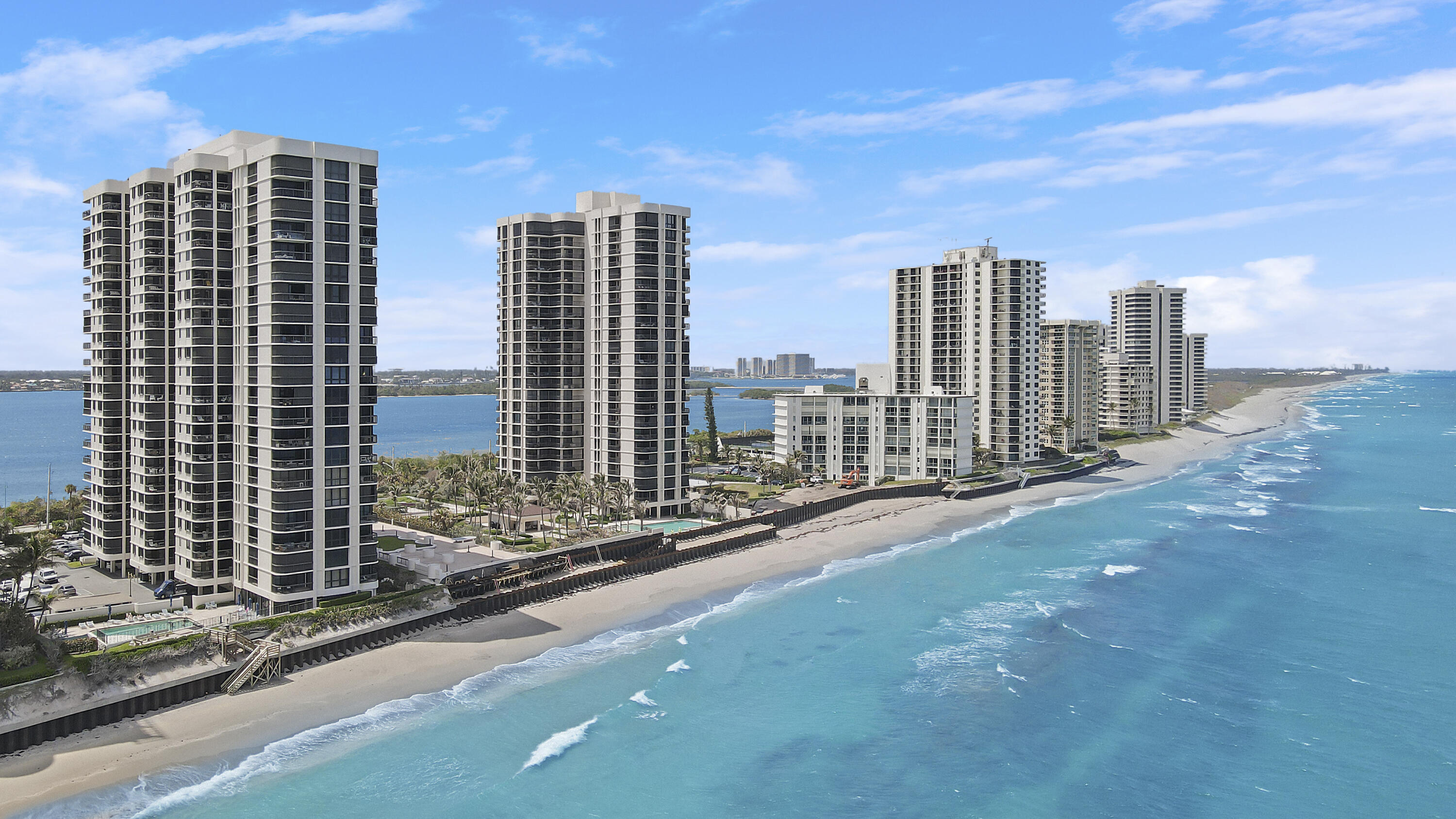 5380 N Ocean #22j, Singer Island FL 33404