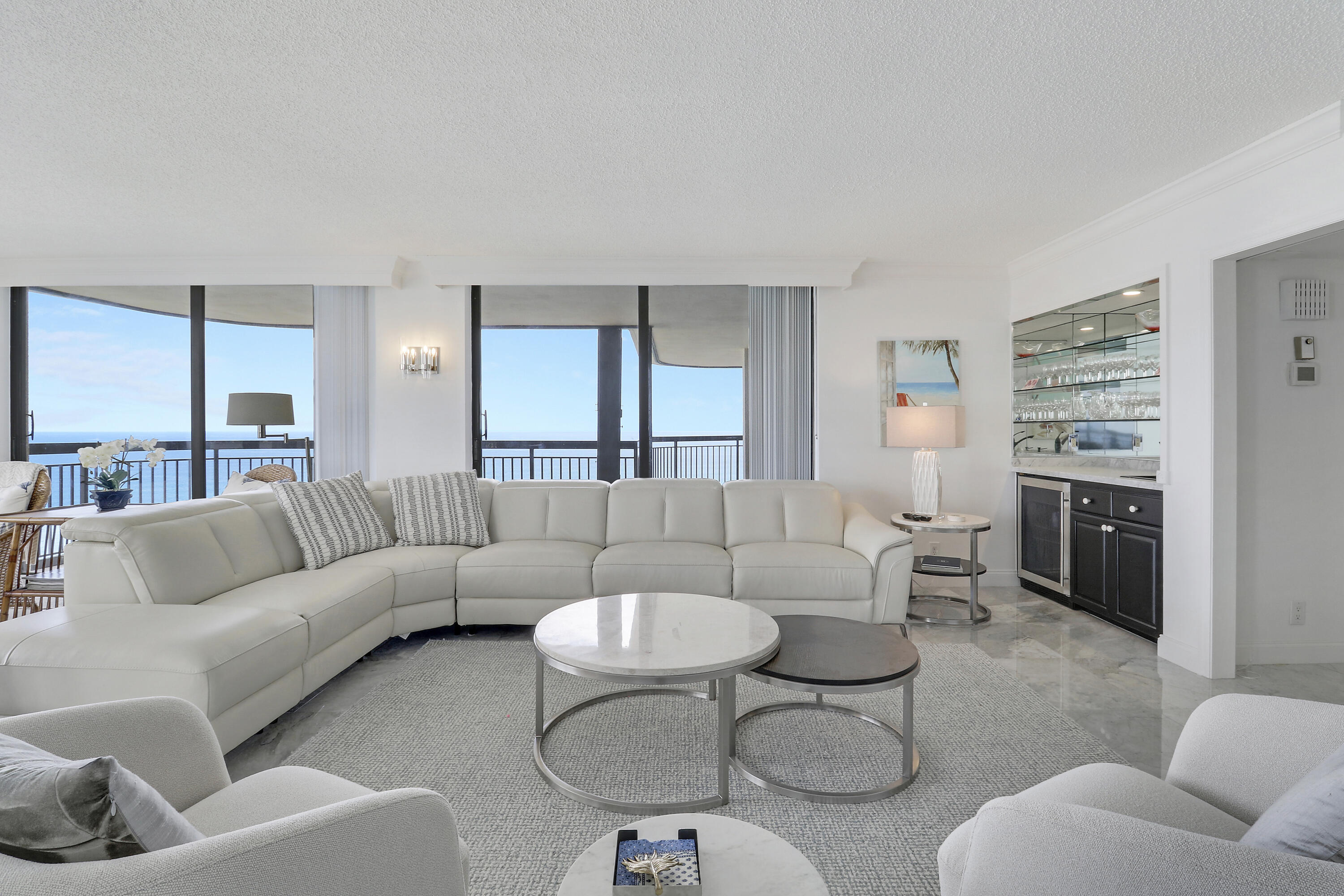 5380 N Ocean #22j, Singer Island FL 33404
