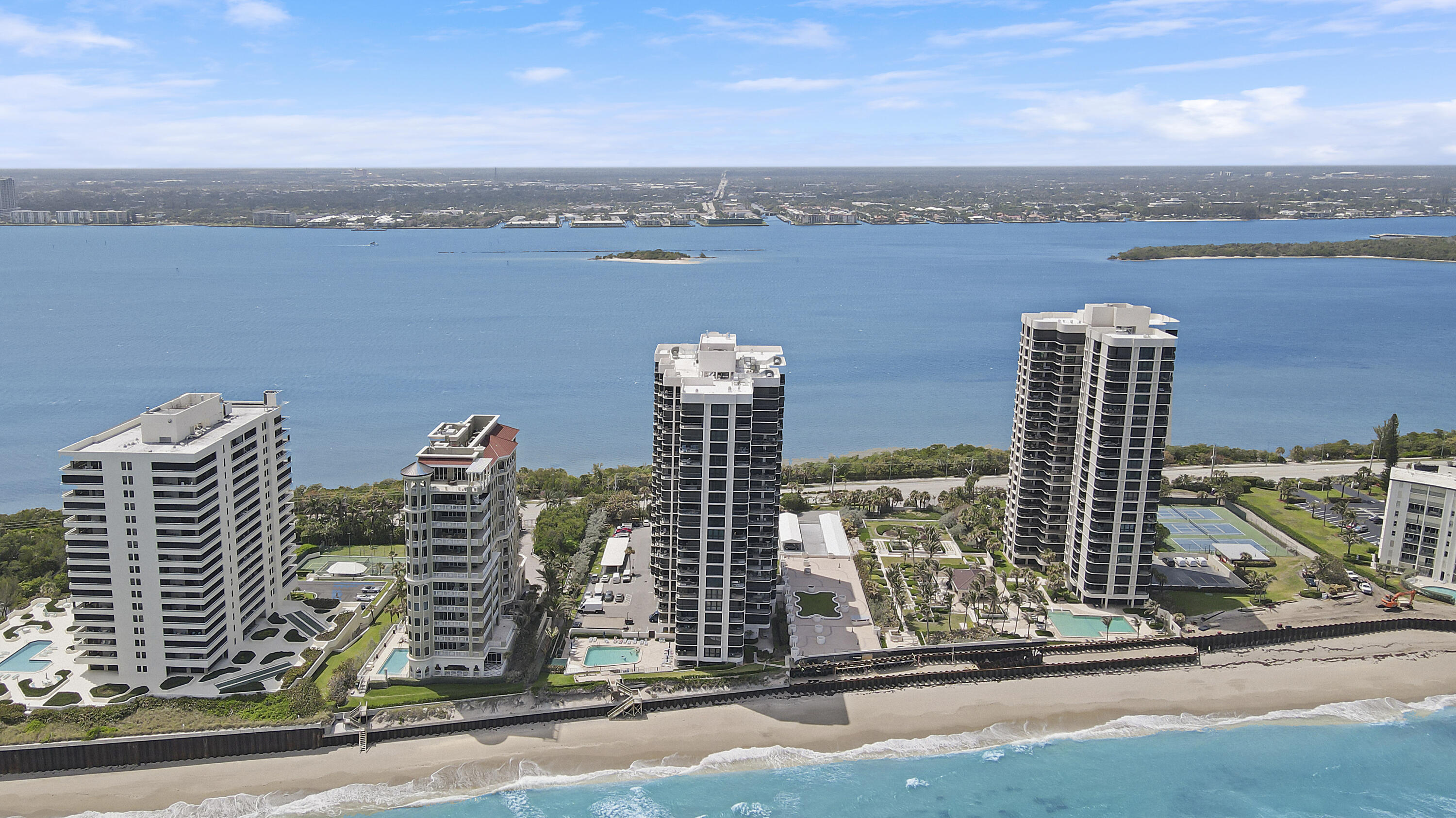 5380 N Ocean #22j, Singer Island FL 33404
