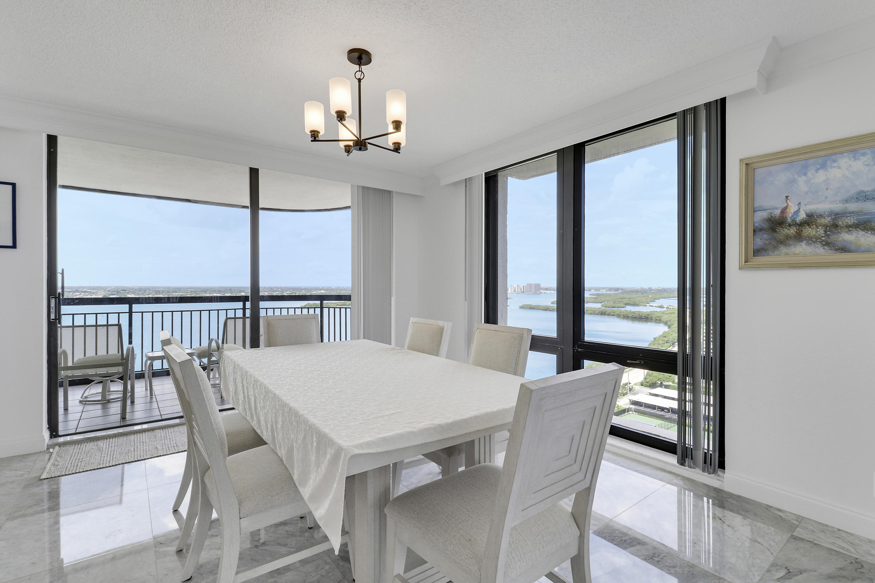 5380 N Ocean #22j, Singer Island FL 33404