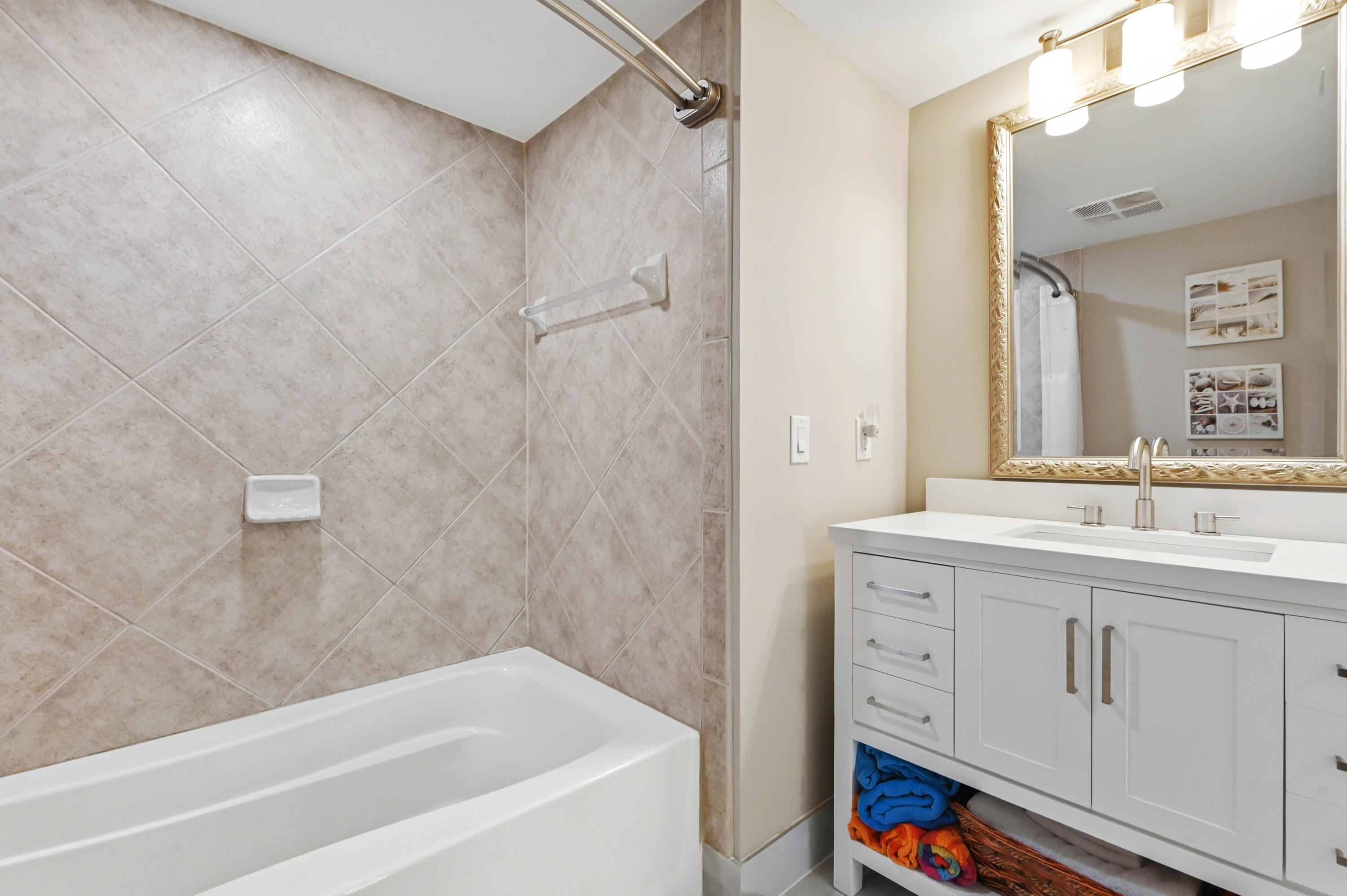 625 Casa Loma #909, Boynton Beach FL 33435