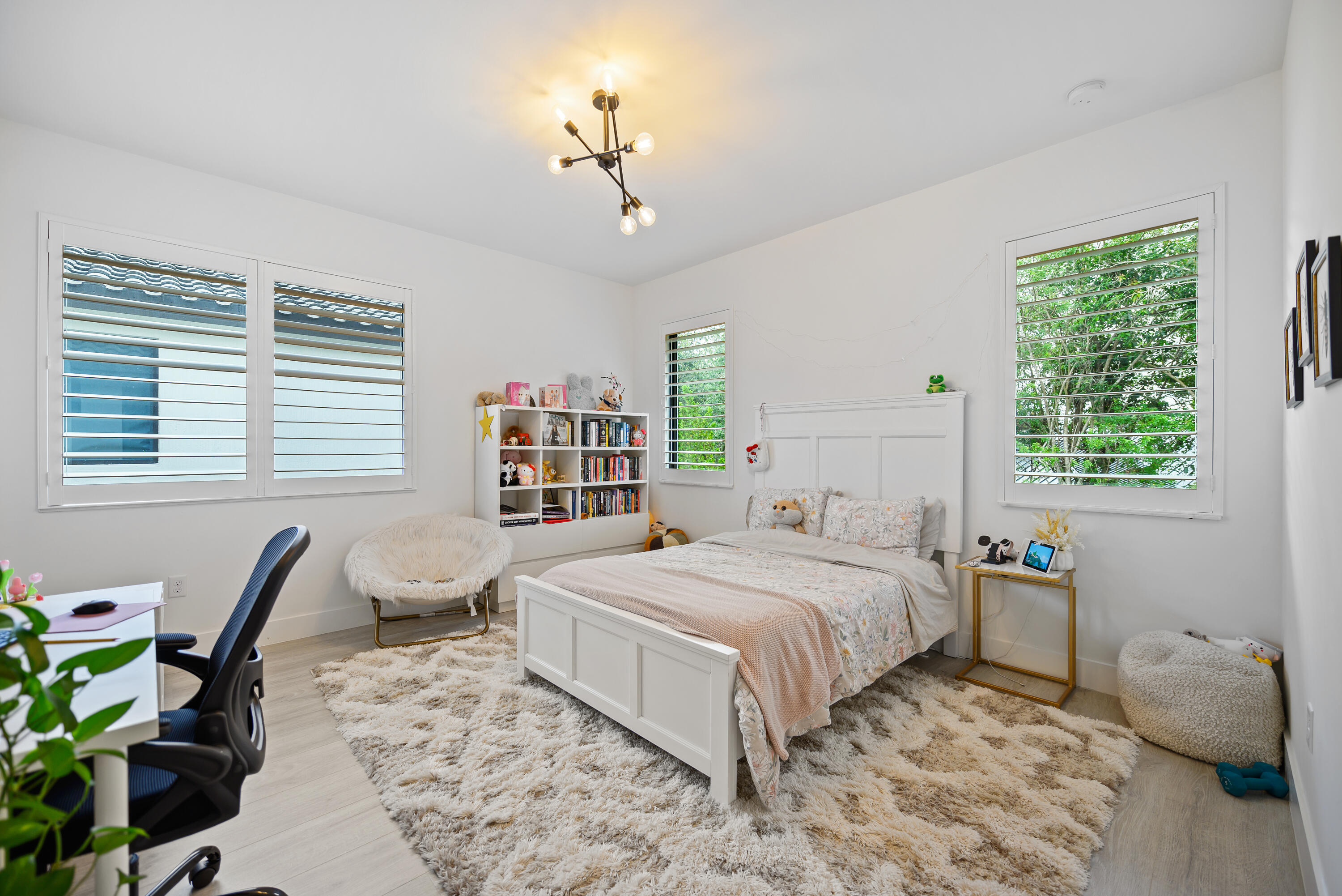 10466 SW 57th, Cooper City FL 33328