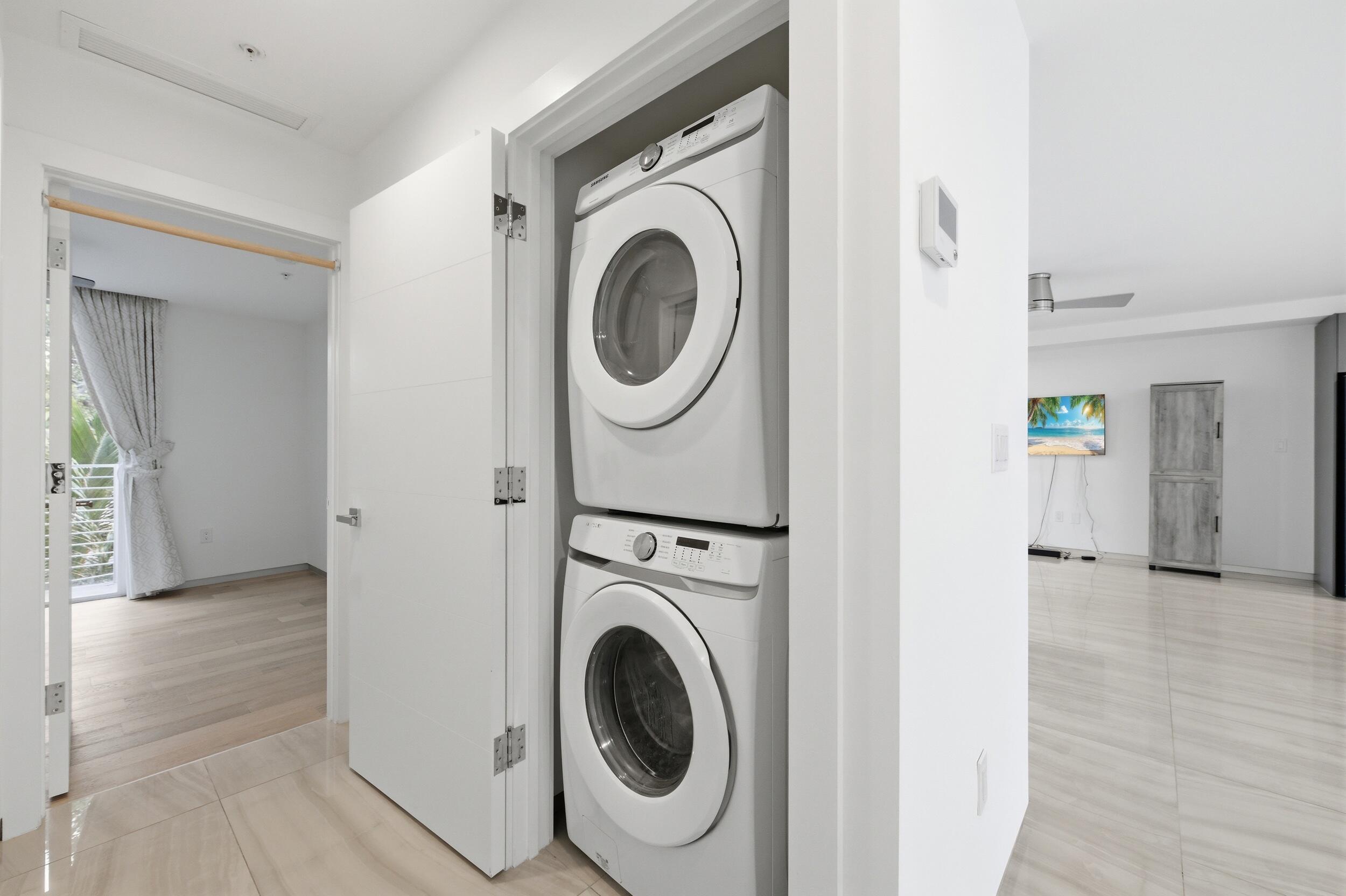714 NE 14th #102, Fort Lauderdale FL 33304