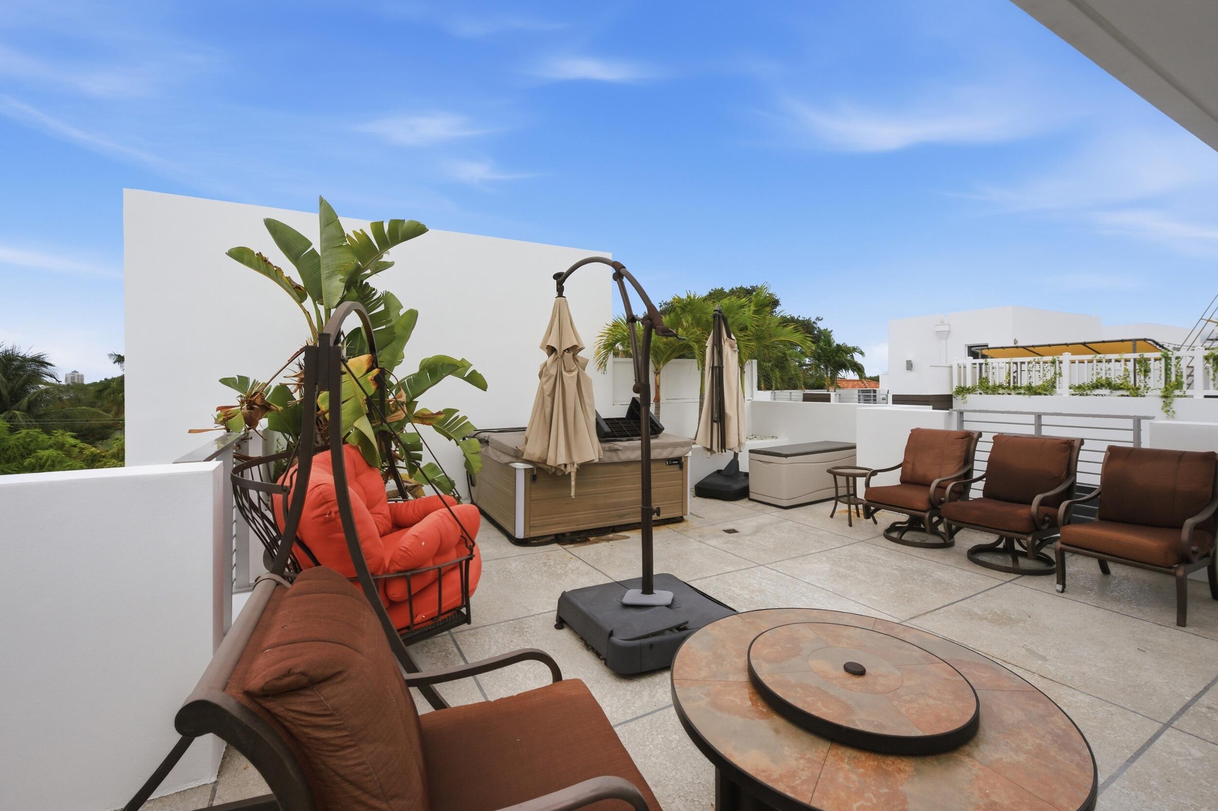 714 NE 14th #102, Fort Lauderdale FL 33304