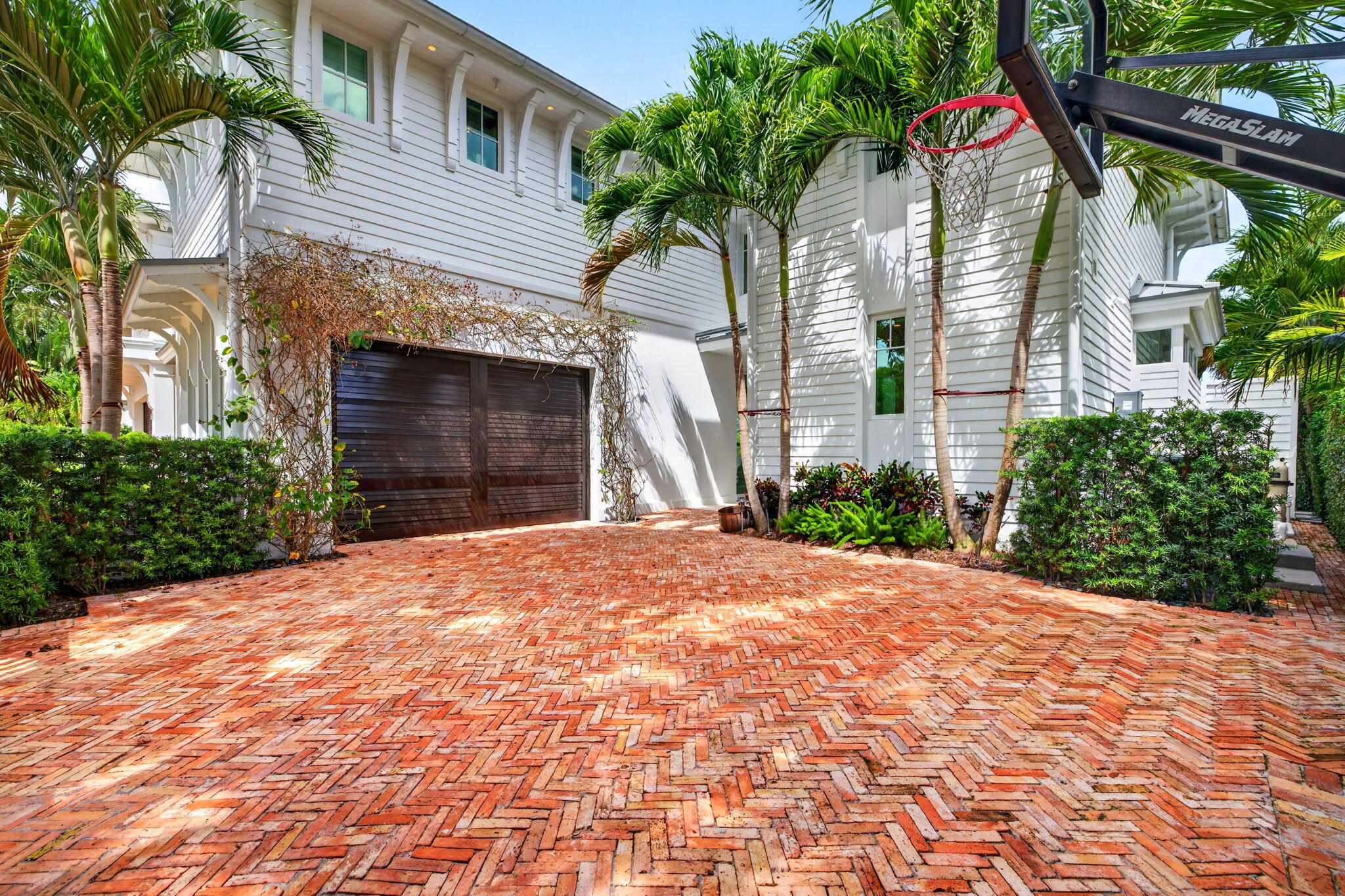 1900 Intracoastal, Fort Lauderdale FL 33305
