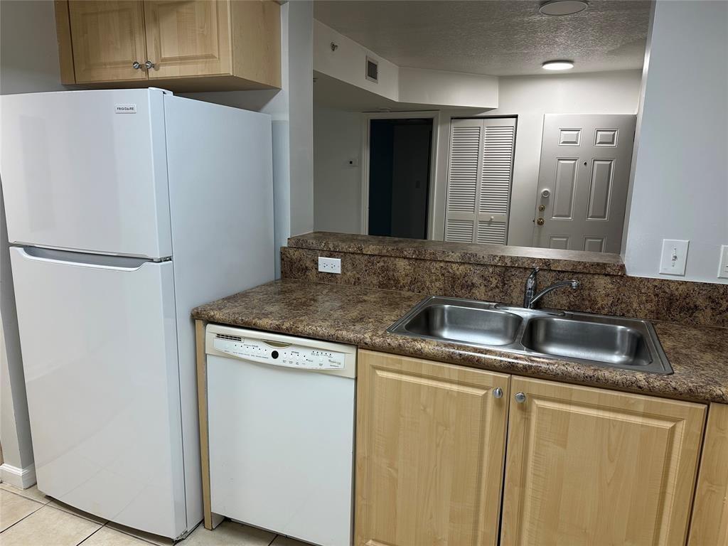 529 E Sheridan #1081, Dania Beach FL 33004